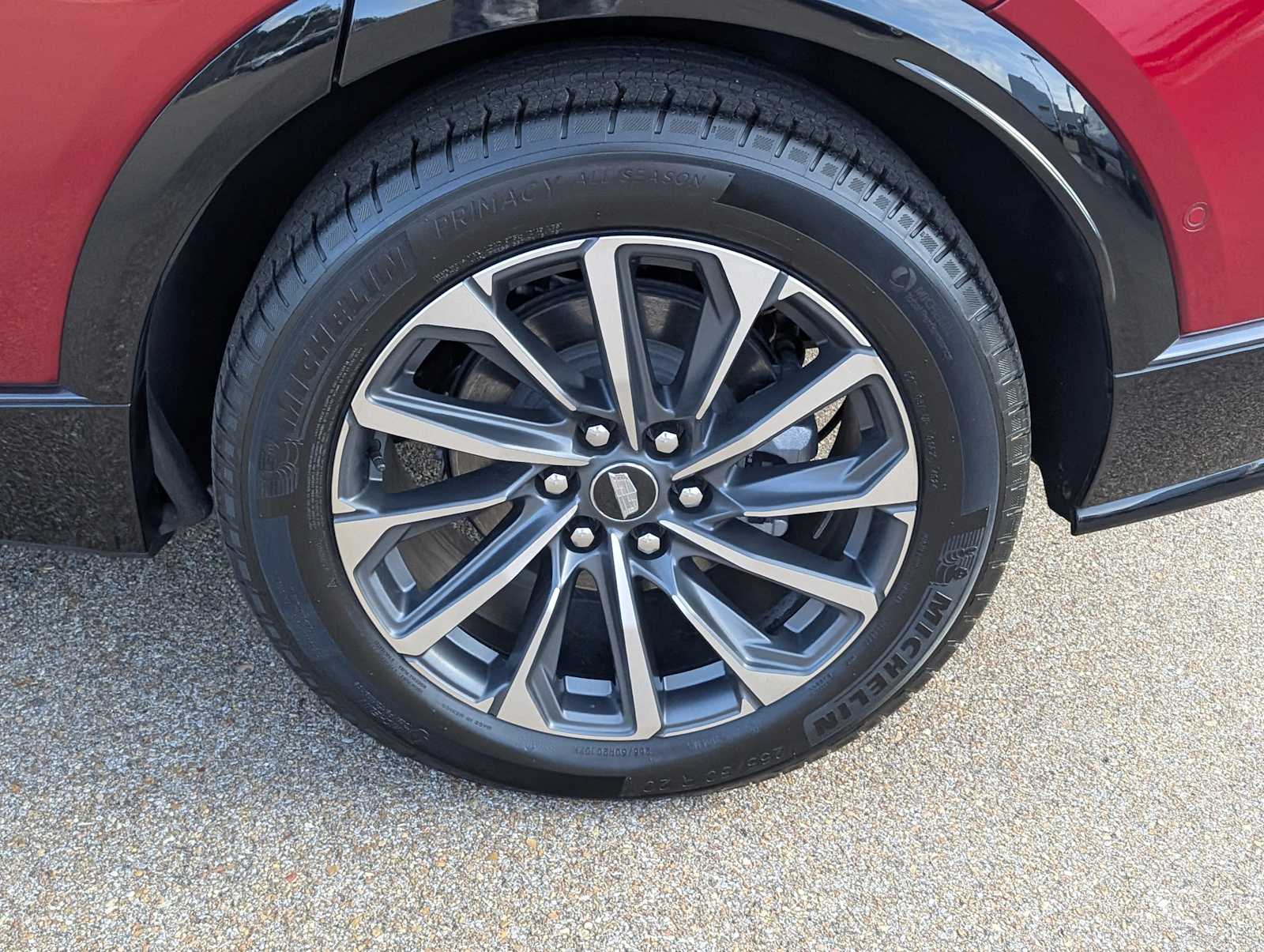 Thumbnail: 2024 Cadillac Lyriq - 31