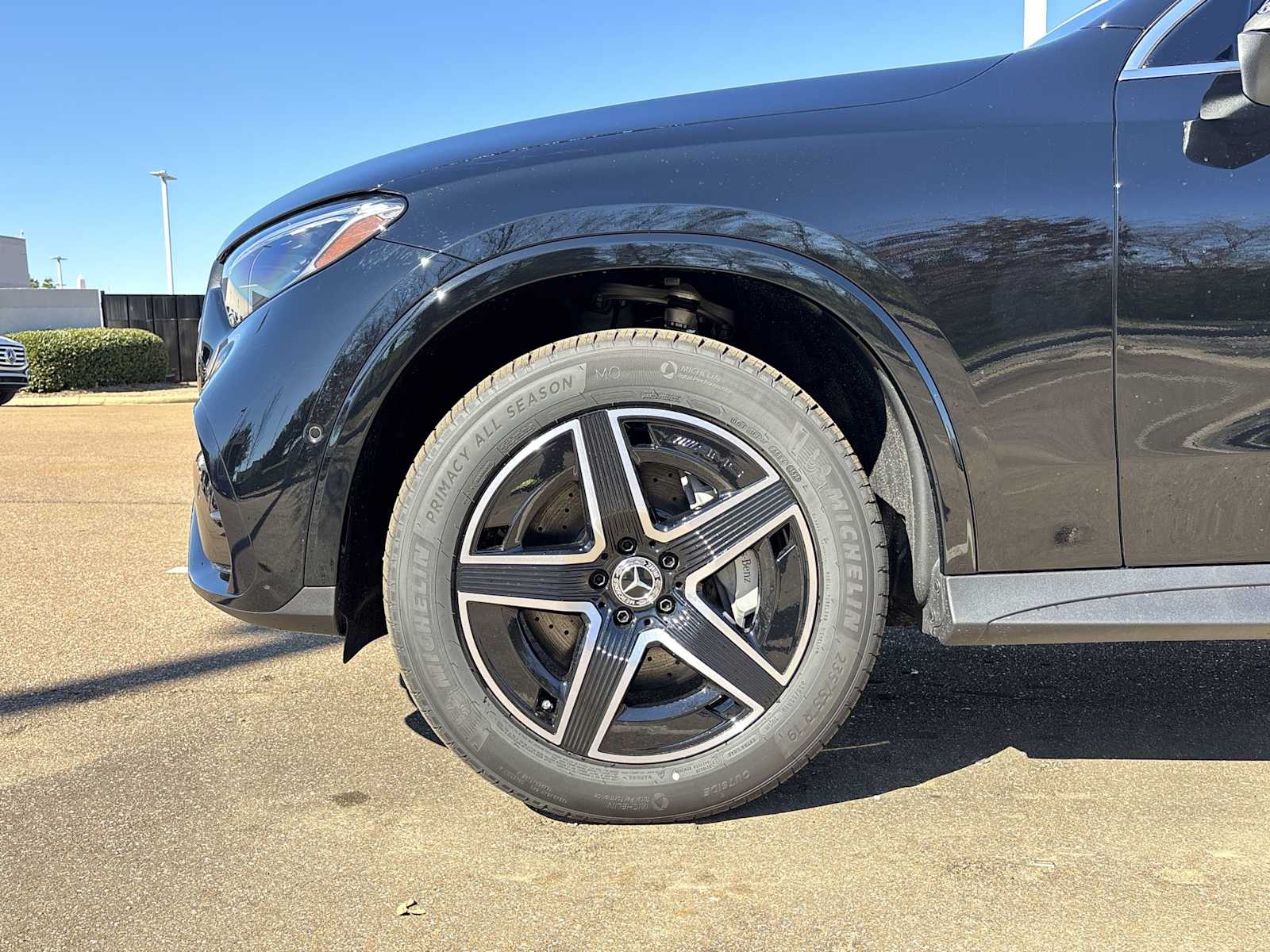 Thumbnail: 2026 Mercedes-Benz GLC - 12