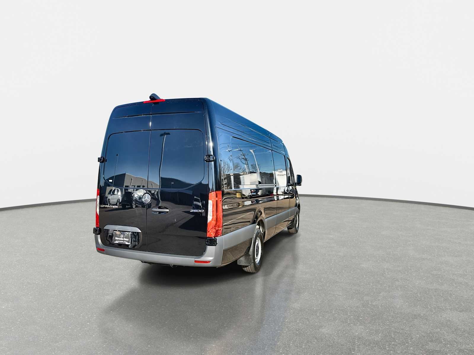 Thumbnail: 2026 Mercedes-Benz Sprinter - 7