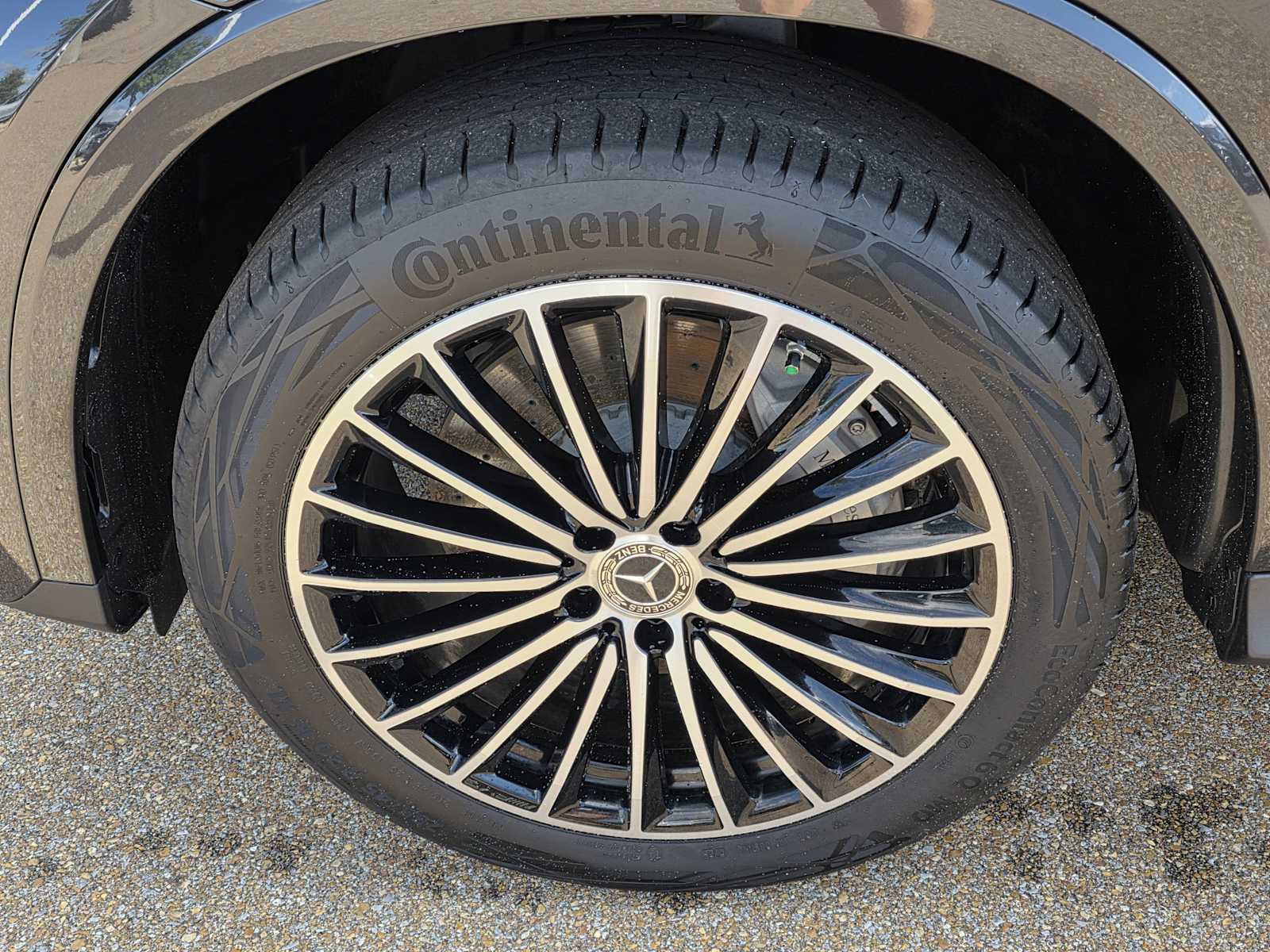 Thumbnail: 2025 Mercedes-Benz GLC - 28