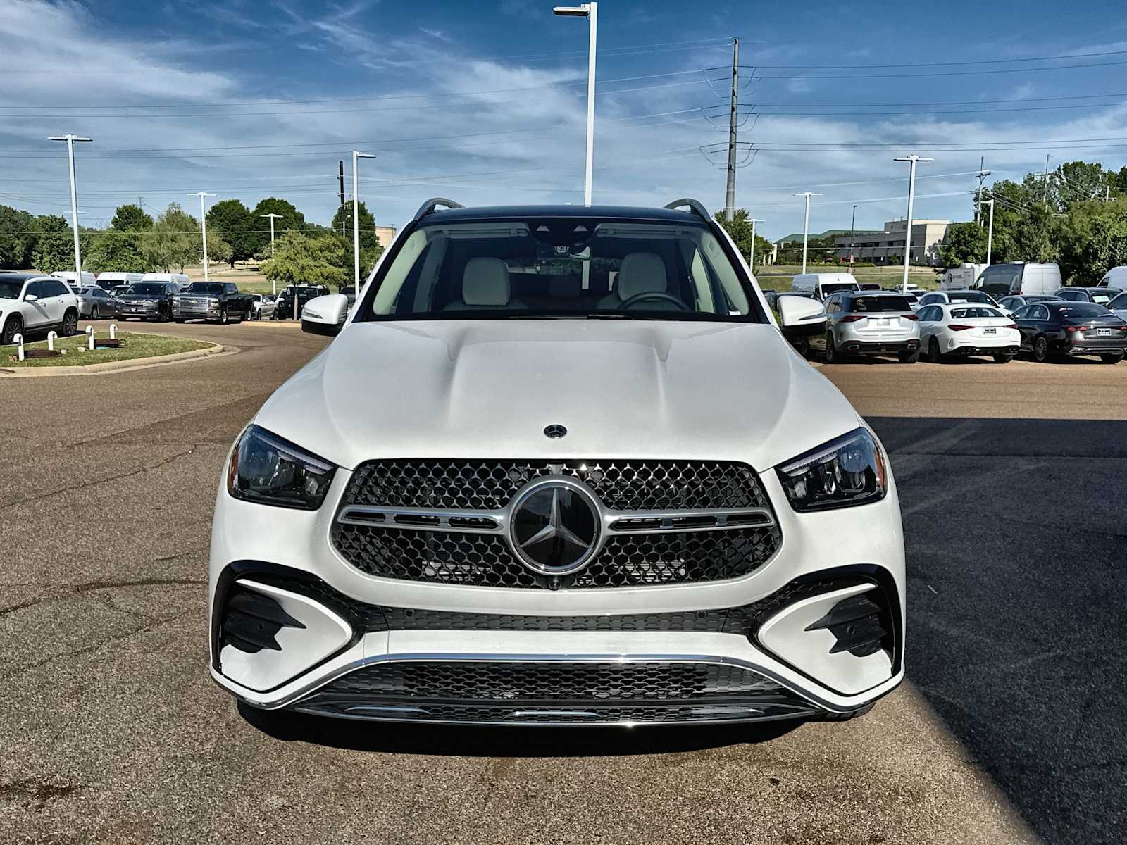 Thumbnail: 2026 Mercedes-Benz GLE - 12