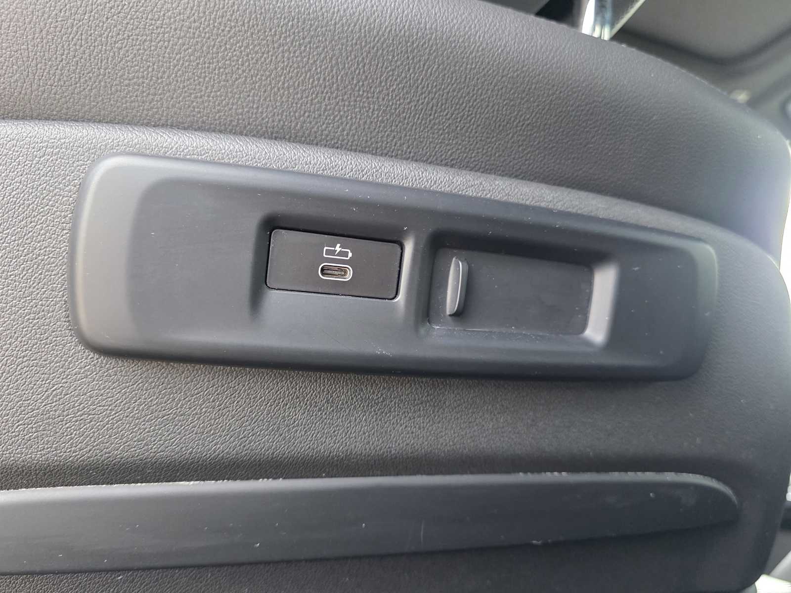 Thumbnail: 2020 BMW X5 - 17