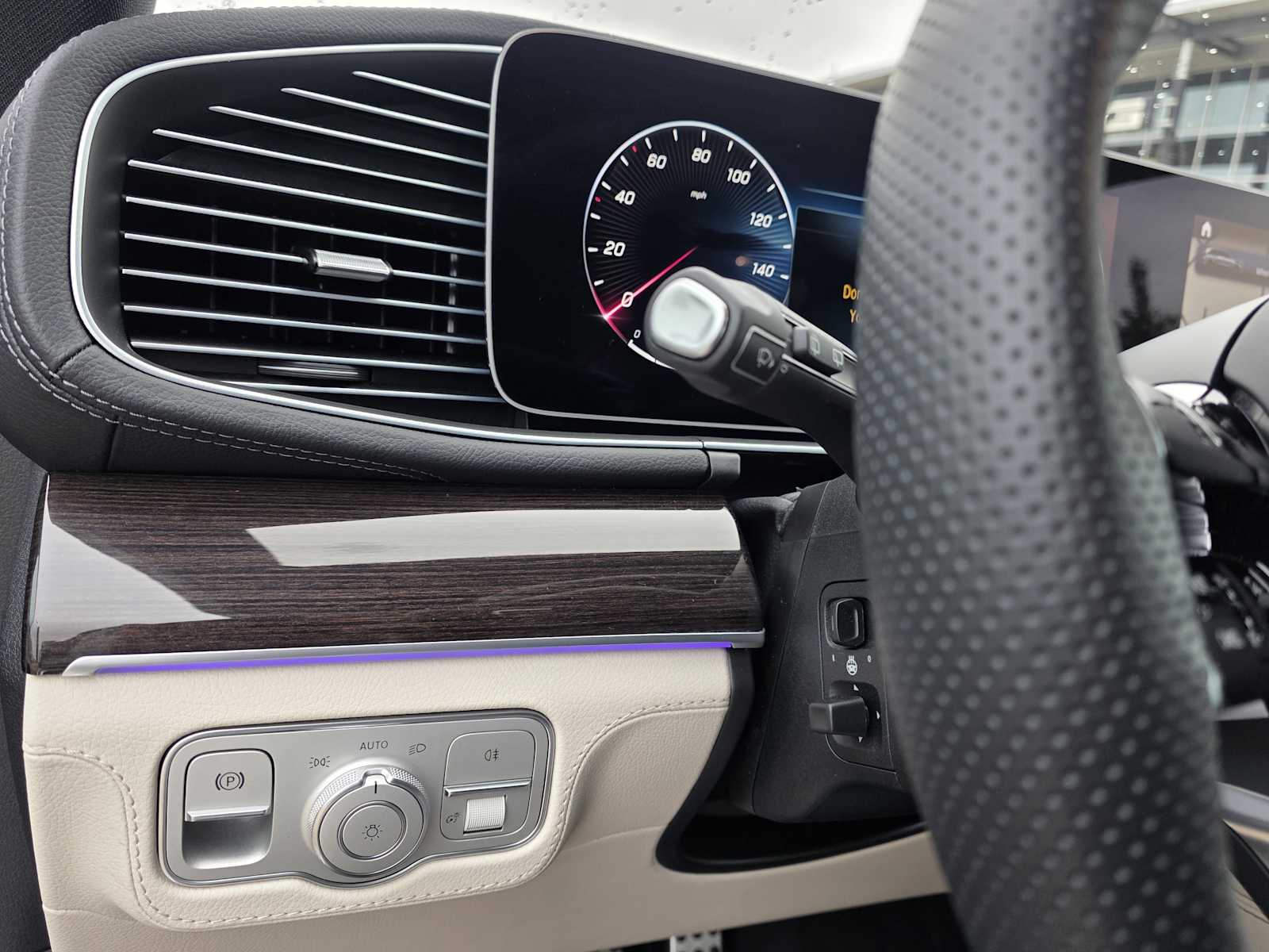 Thumbnail: 2025 Mercedes-Benz GLS - 18