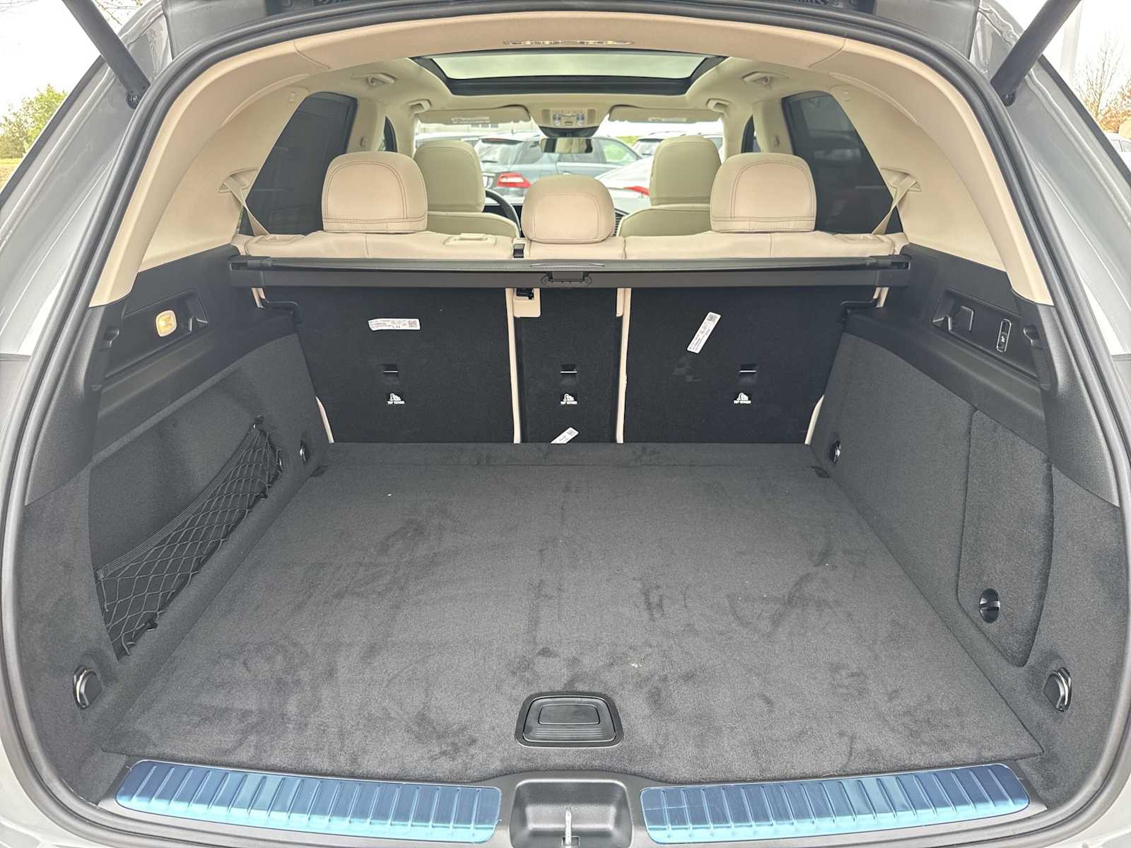 Thumbnail: 2026 Mercedes-Benz GLE - 25