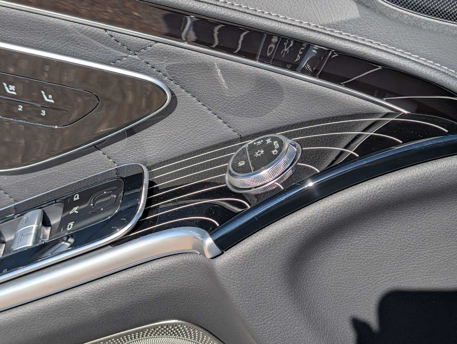 Thumbnail: 2025 Mercedes-Benz S-Class - 23