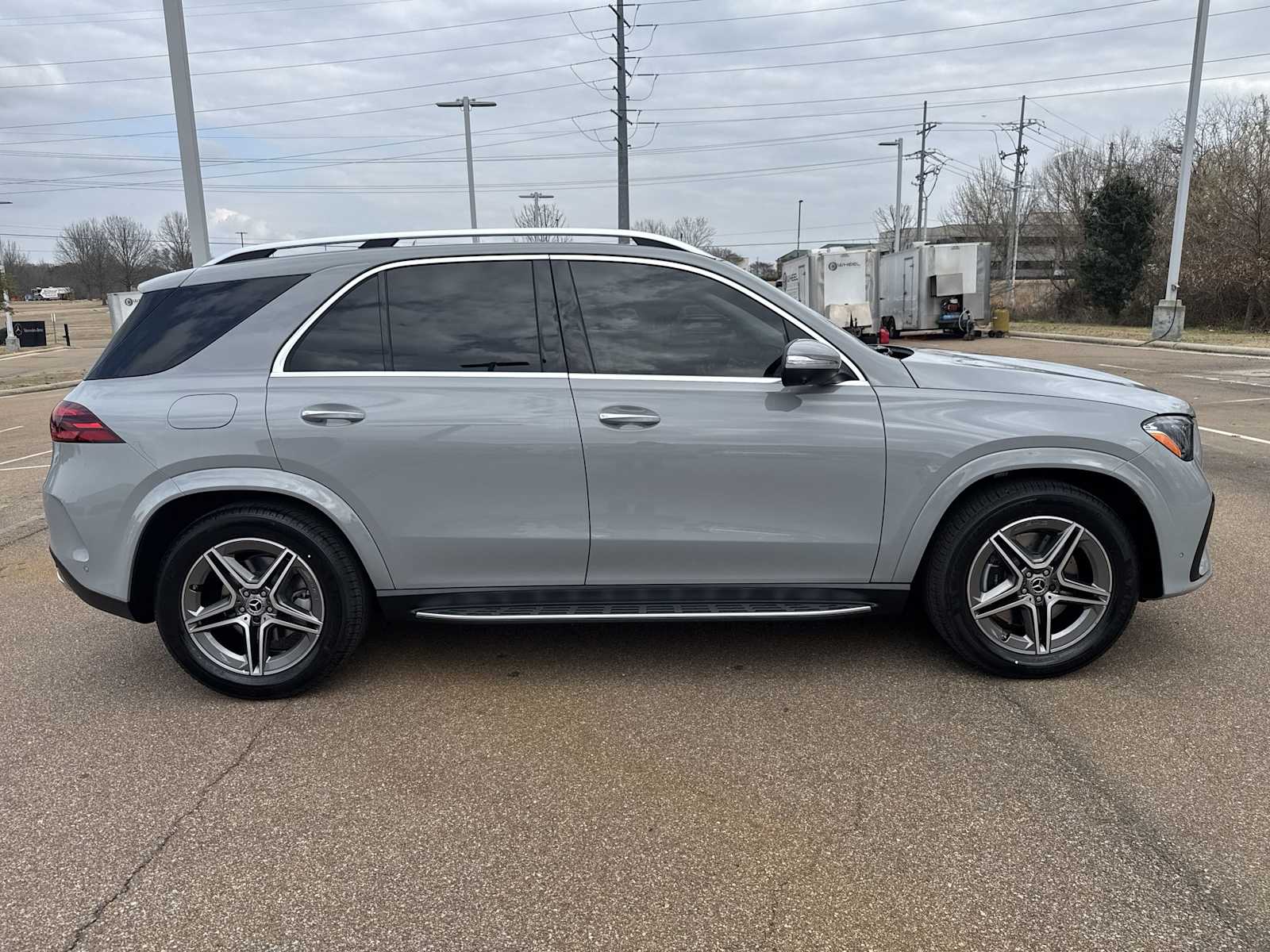 Thumbnail: 2026 Mercedes-Benz GLE - 7