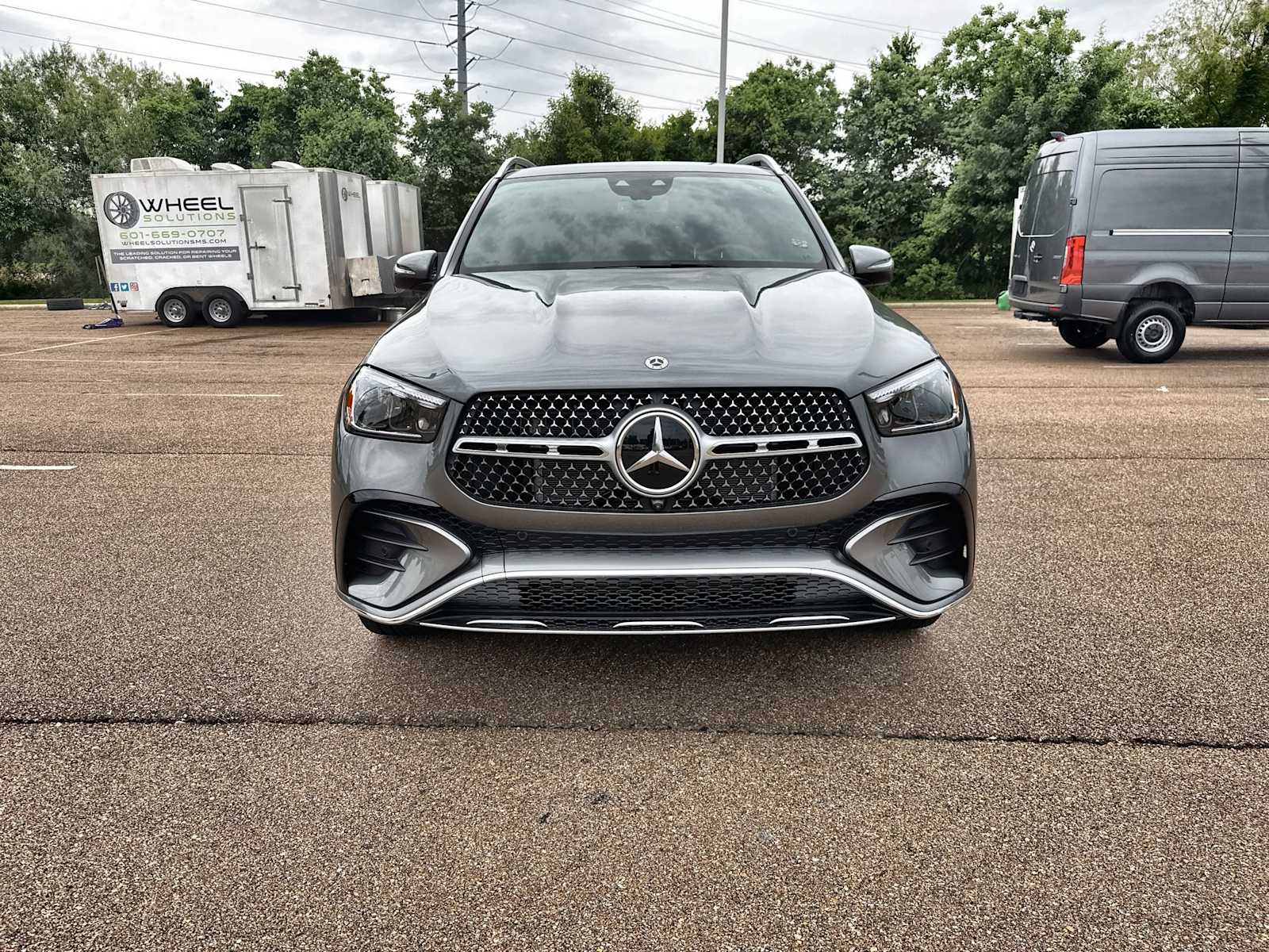 Thumbnail: 2026 Mercedes-Benz GLE - 12