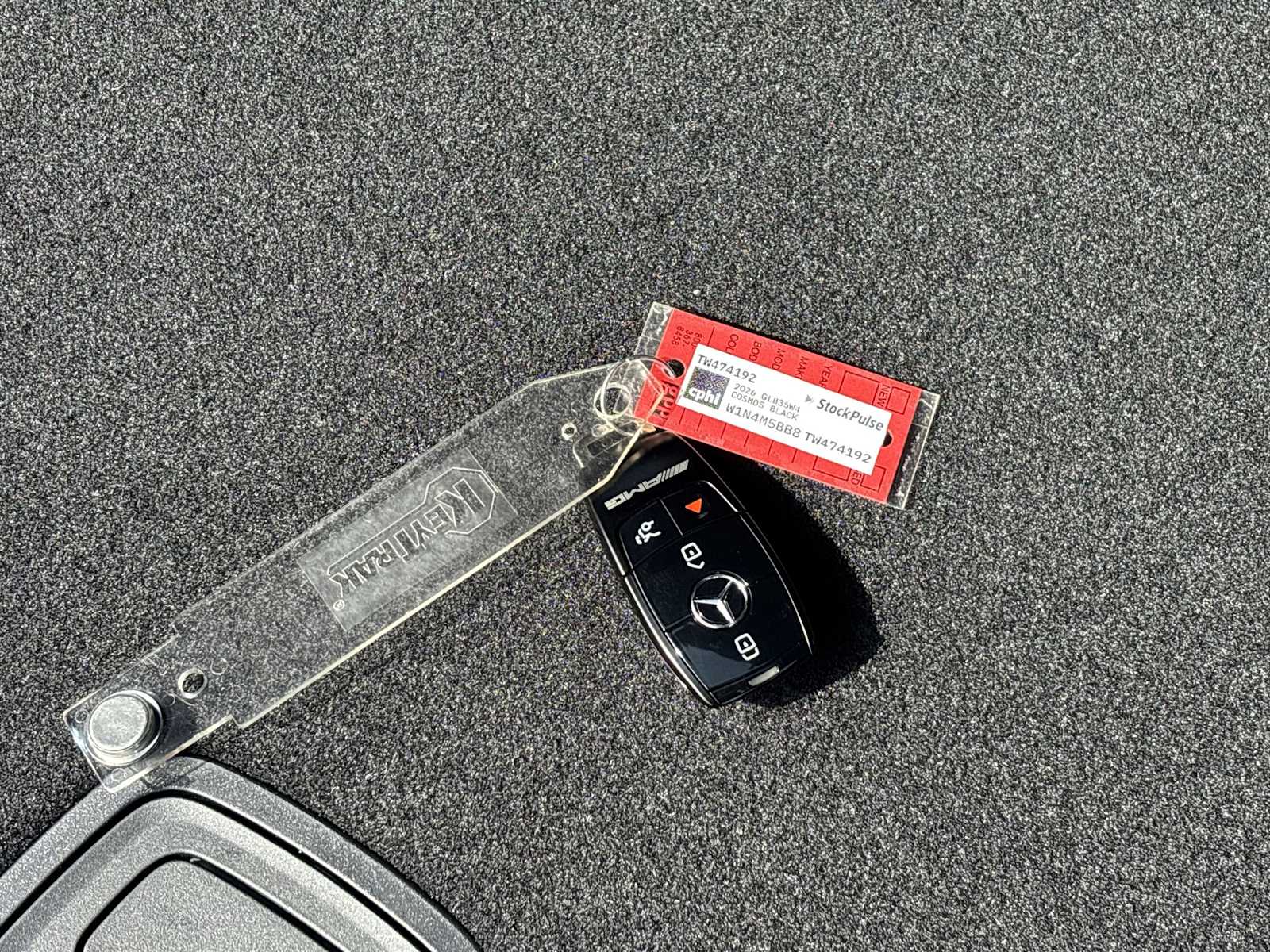 Thumbnail: 2026 Mercedes-Benz GLB - 27