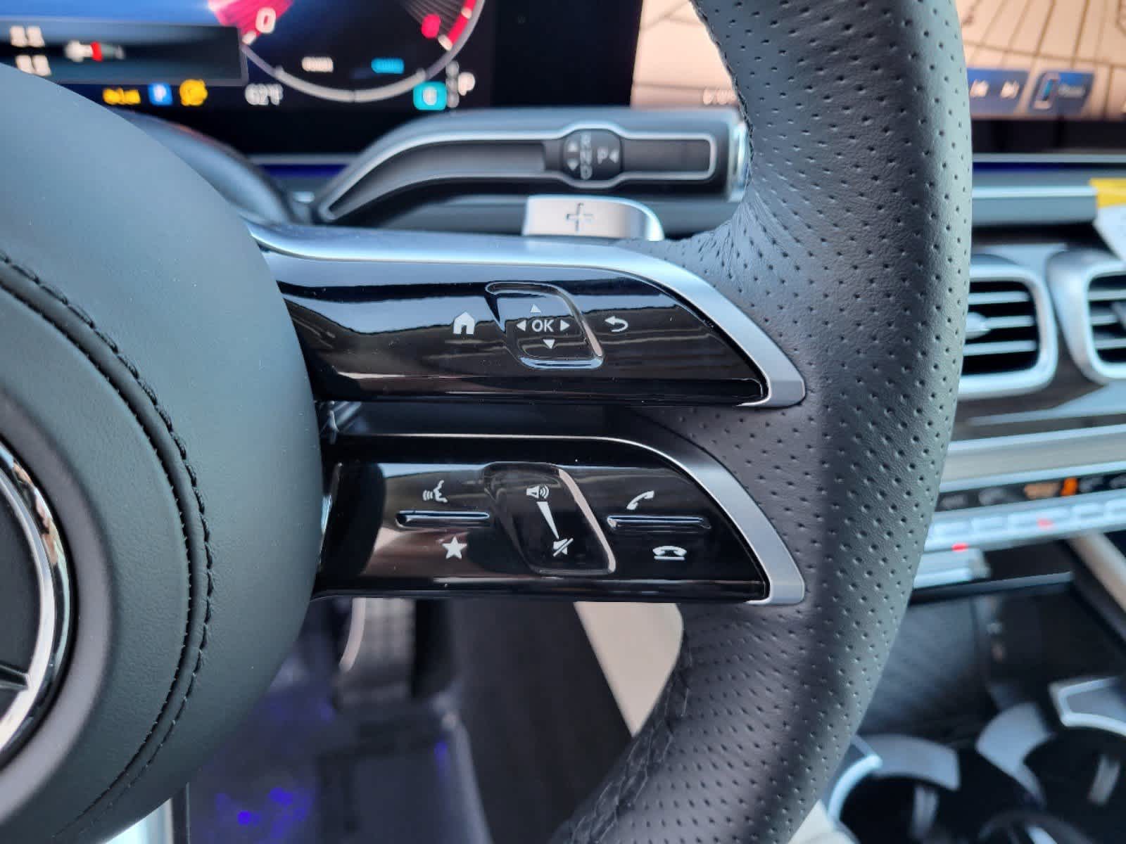 Thumbnail: 2025 Mercedes-Benz GLS - 20