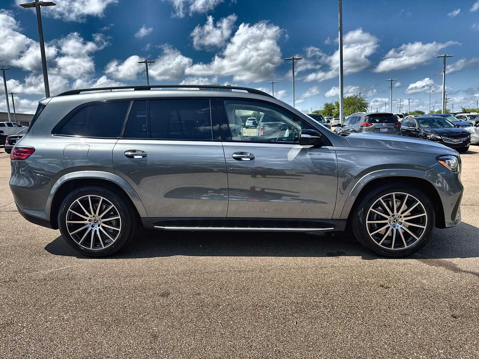 Thumbnail: 2026 Mercedes-Benz GLS - 10