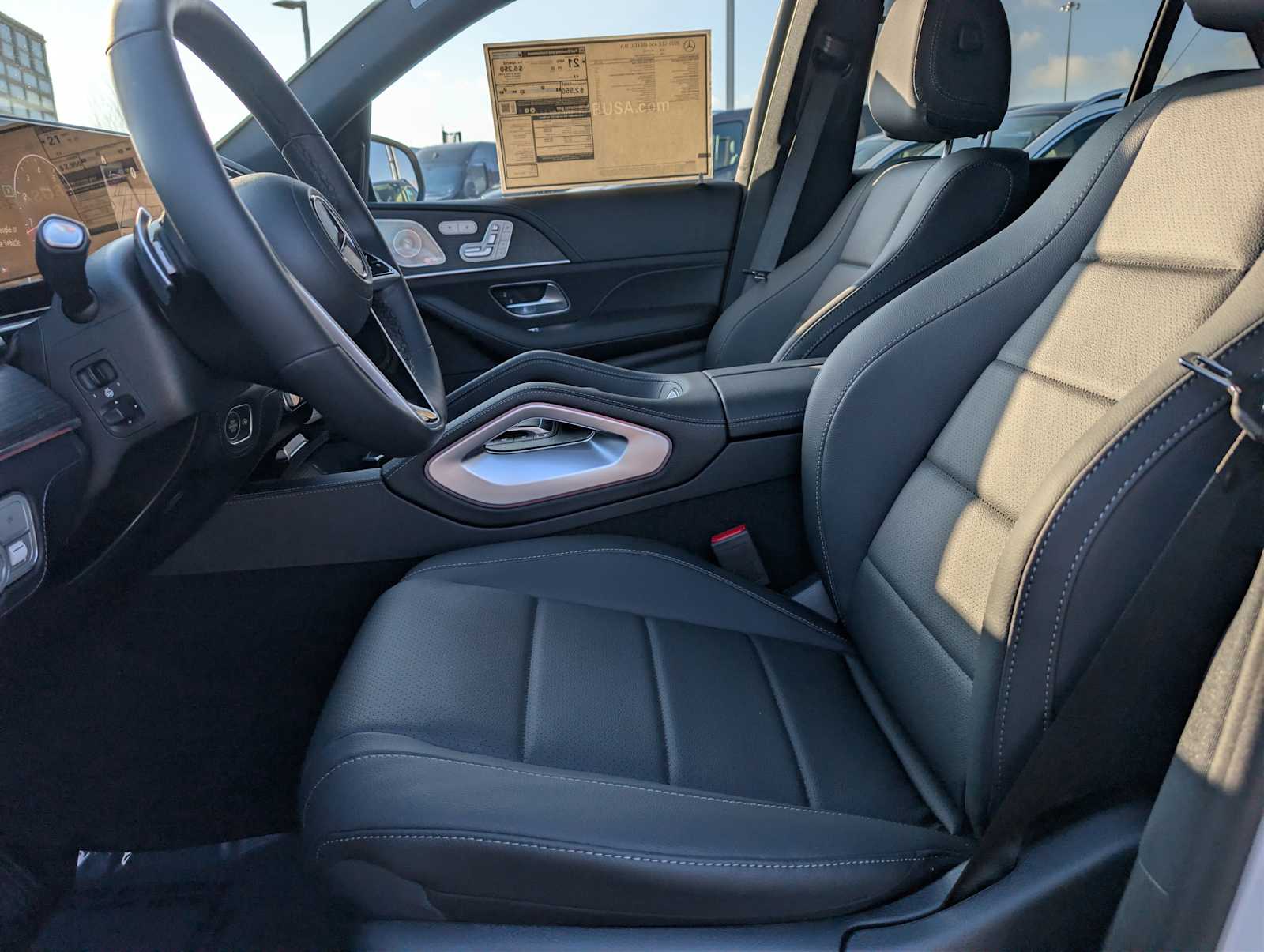 Thumbnail: 2026 Mercedes-Benz GLE - 7