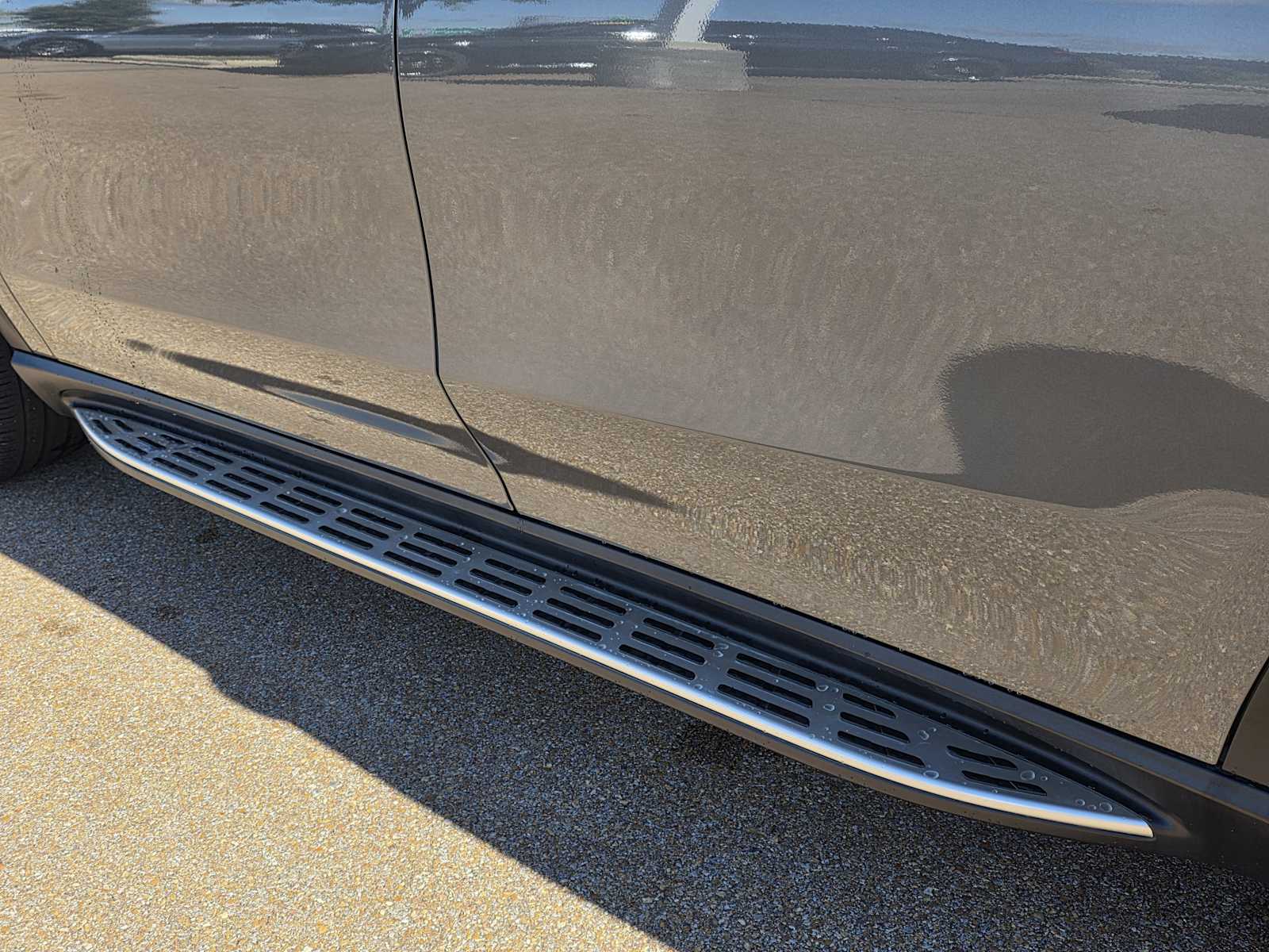 Thumbnail: 2022 Mercedes-Benz GLS - 28