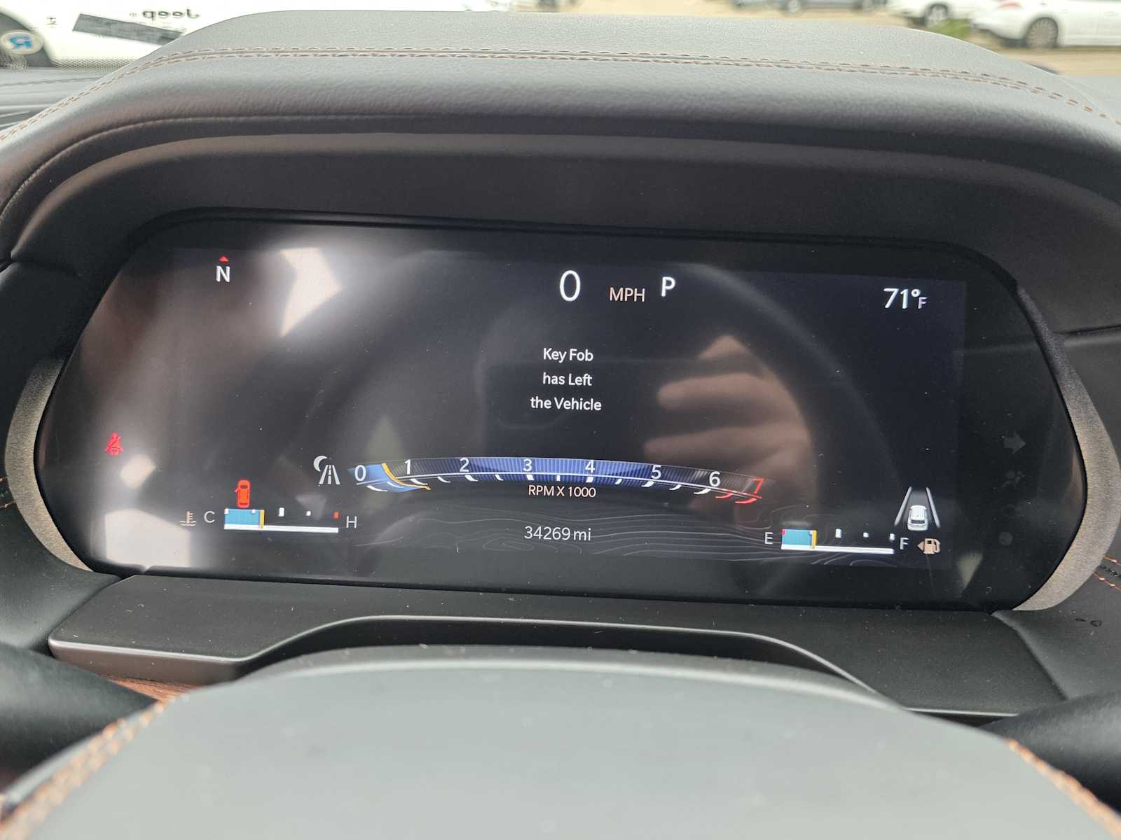 Thumbnail: 2022 Jeep Grand Cherokee L - 16