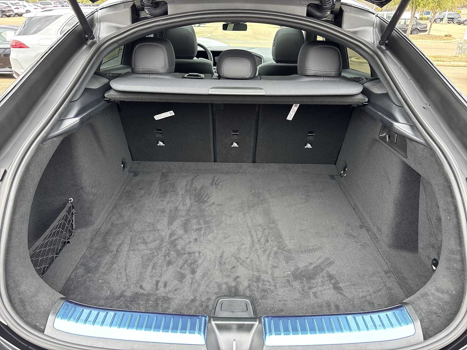 Thumbnail: 2026 Mercedes-Benz GLE - 26