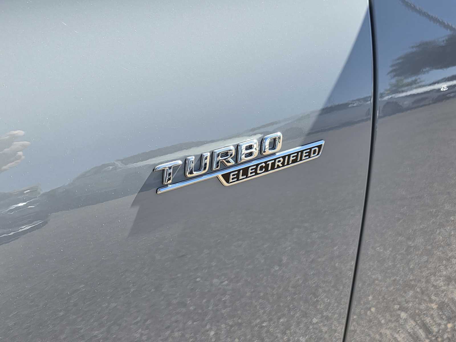 Thumbnail: 2026 Mercedes-Benz GLC - 22