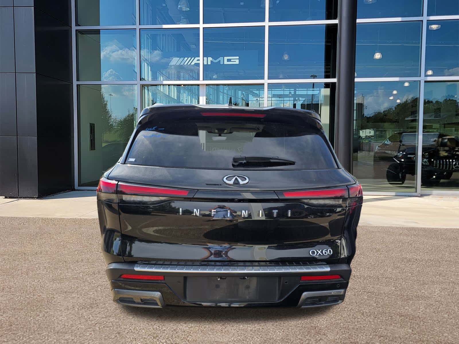 Thumbnail: 2022 INFINITI QX60 - 11