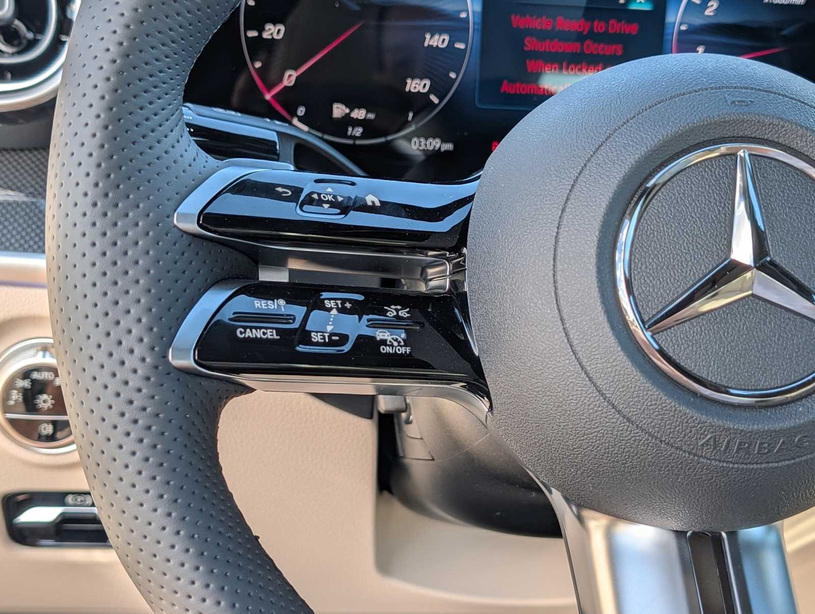 Thumbnail: 2026 Mercedes-Benz CLE - 10