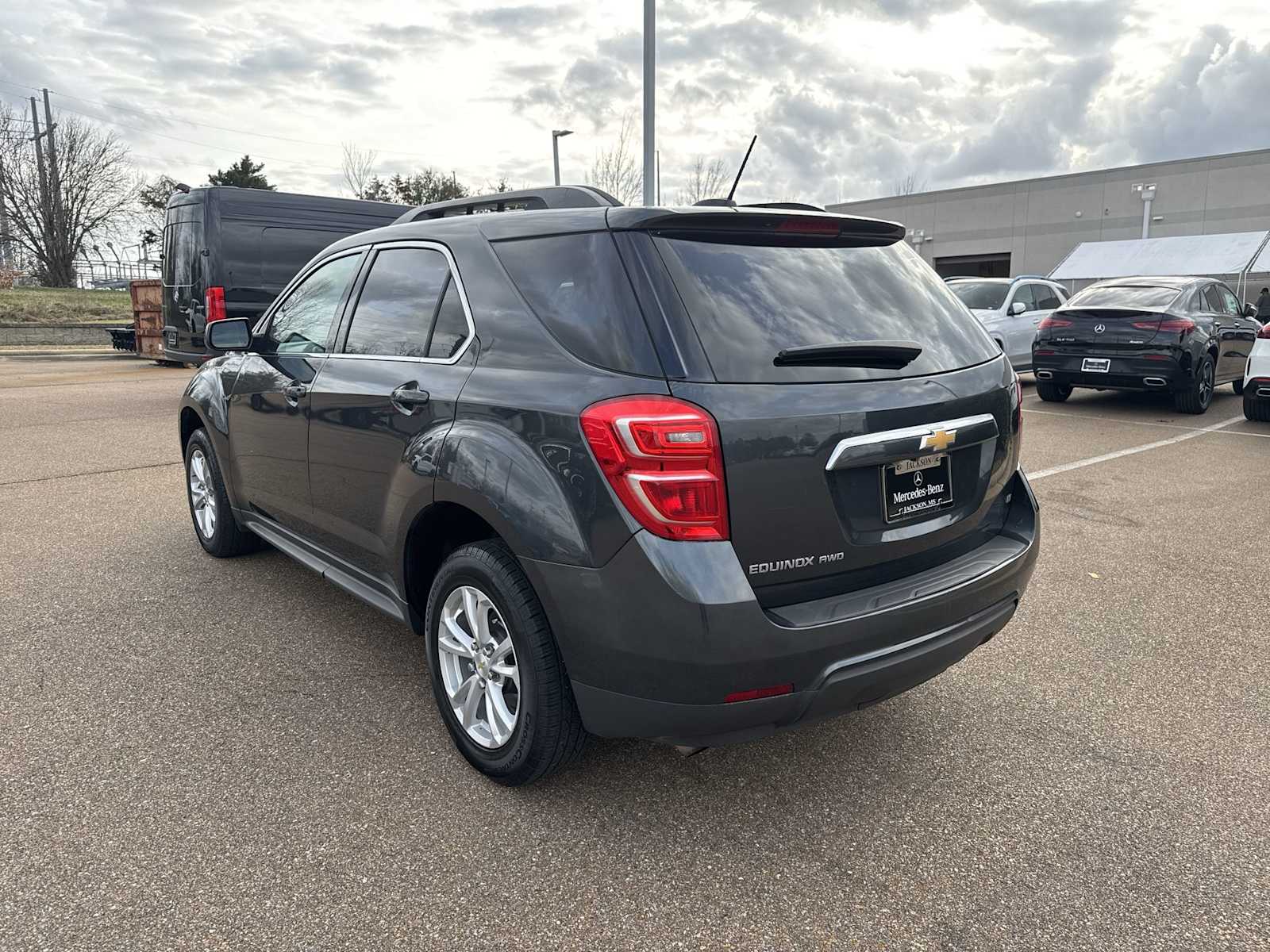 Thumbnail: 2017 Chevrolet Equinox - 4