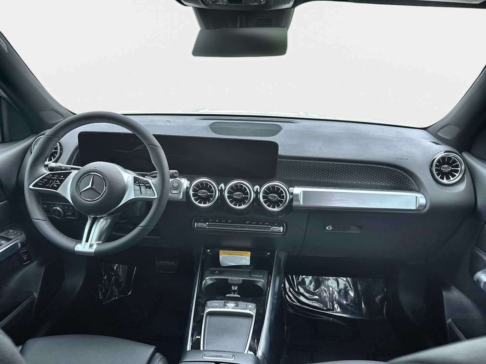 Thumbnail: 2026 Mercedes-Benz GLB - 21