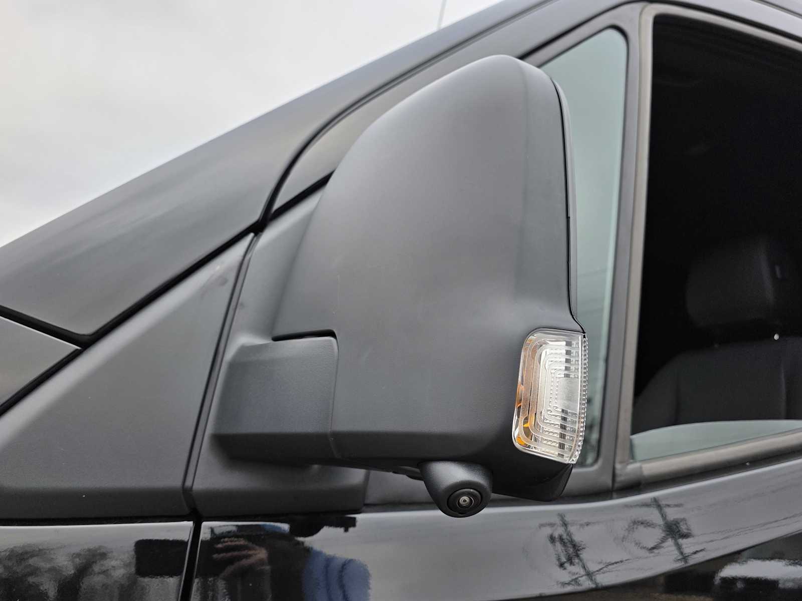 Thumbnail: 2026 Mercedes-Benz Sprinter - 9