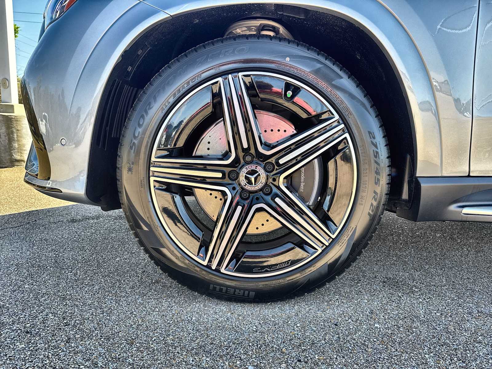 Thumbnail: 2026 Mercedes-Benz GLE - 14