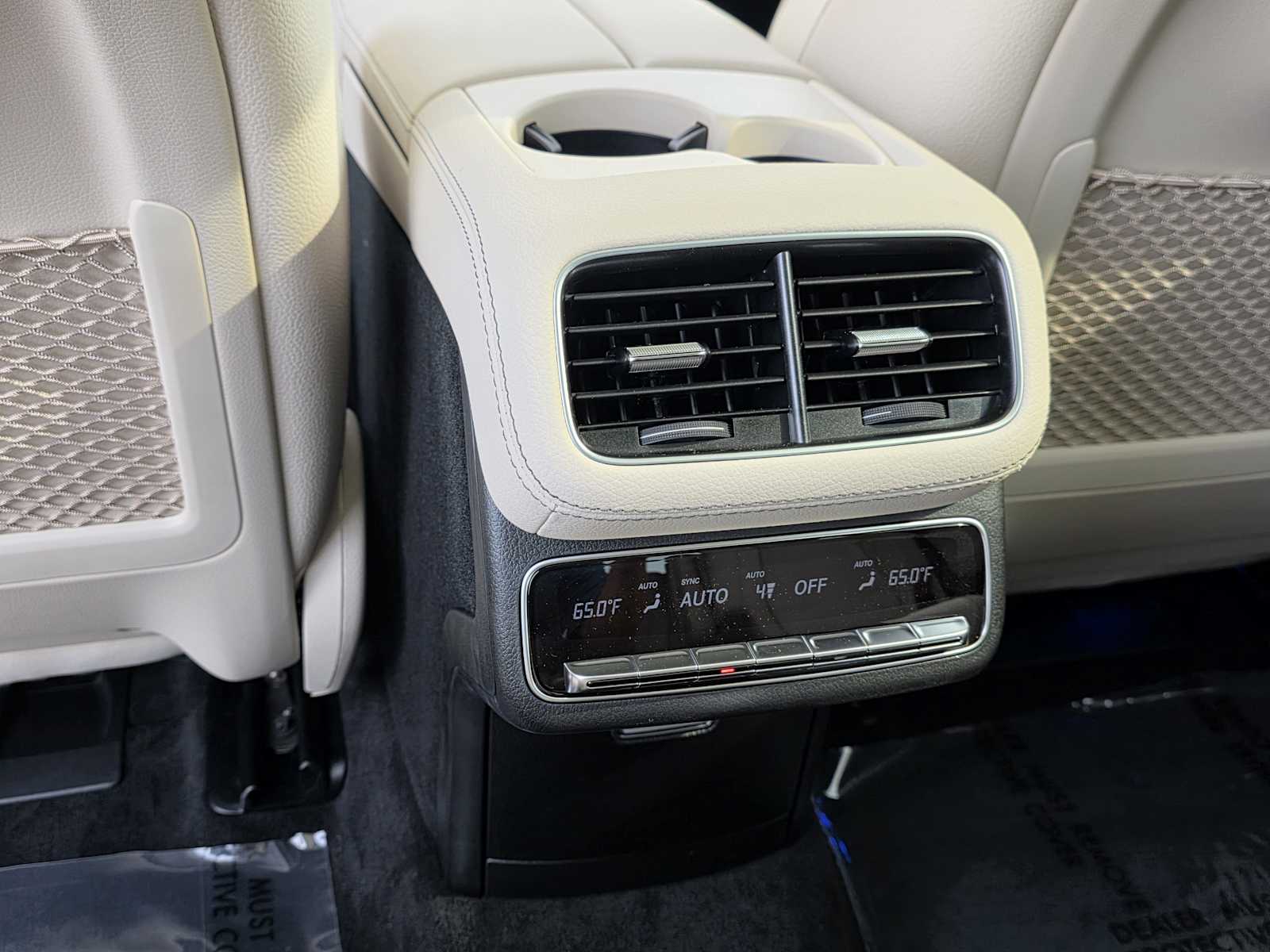 Thumbnail: 2026 Mercedes-Benz GLS - 21