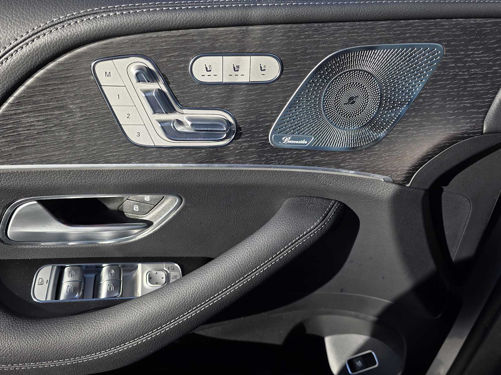 Thumbnail: 2025 Mercedes-Benz GLS - 20