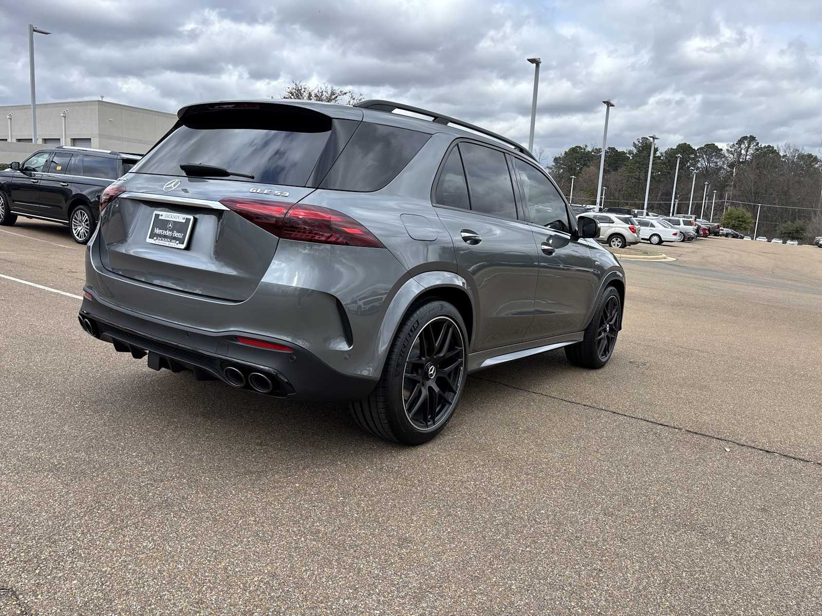 Thumbnail: 2026 Mercedes-Benz GLE - 6