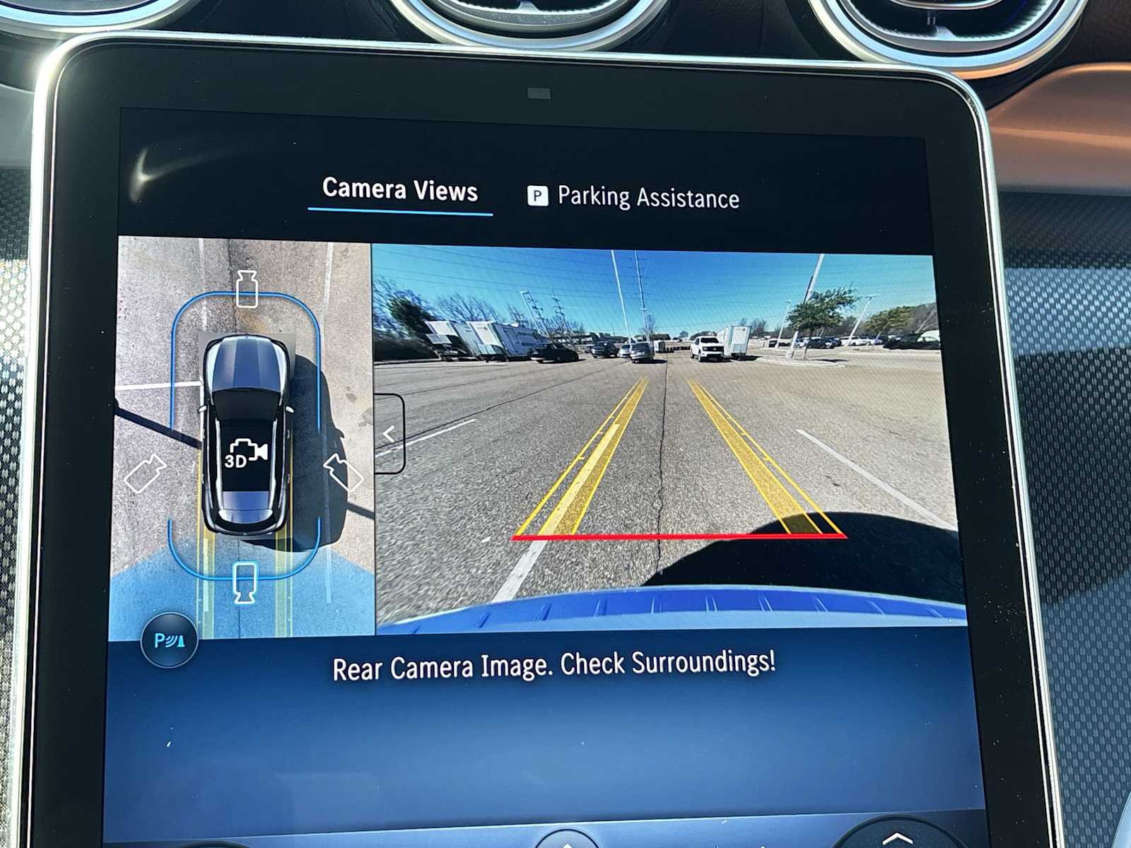 Thumbnail: 2026 Mercedes-Benz GLC - 23