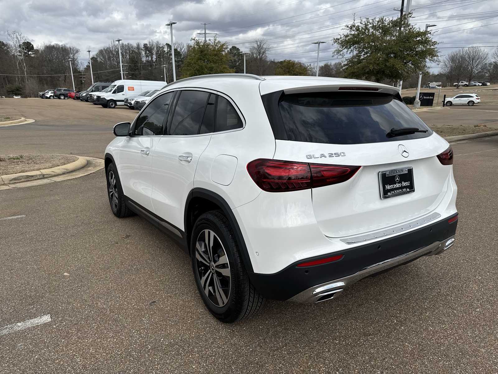 Thumbnail: 2026 Mercedes-Benz GLA - 4