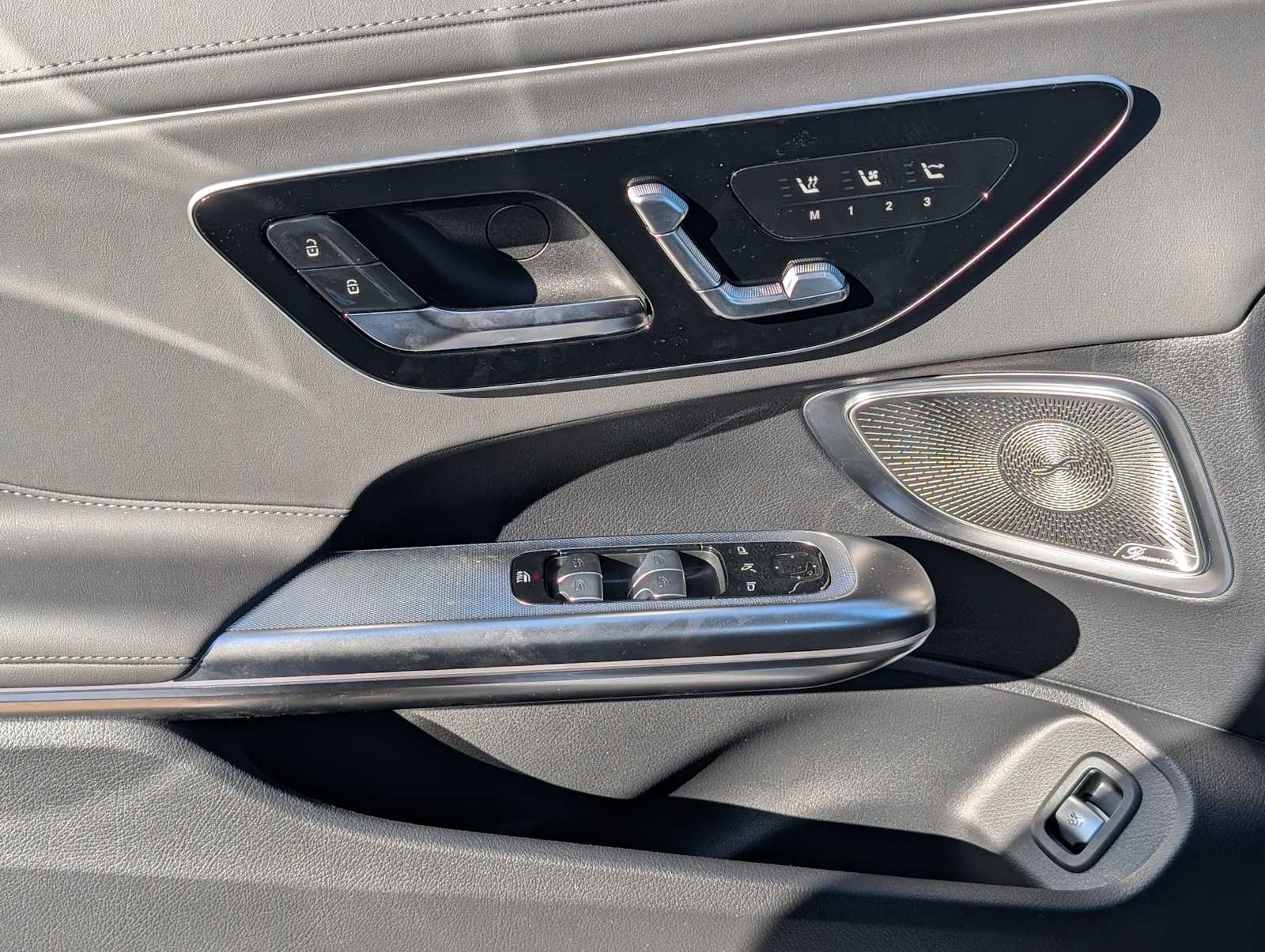 Thumbnail: 2026 Mercedes-Benz CLE - 17