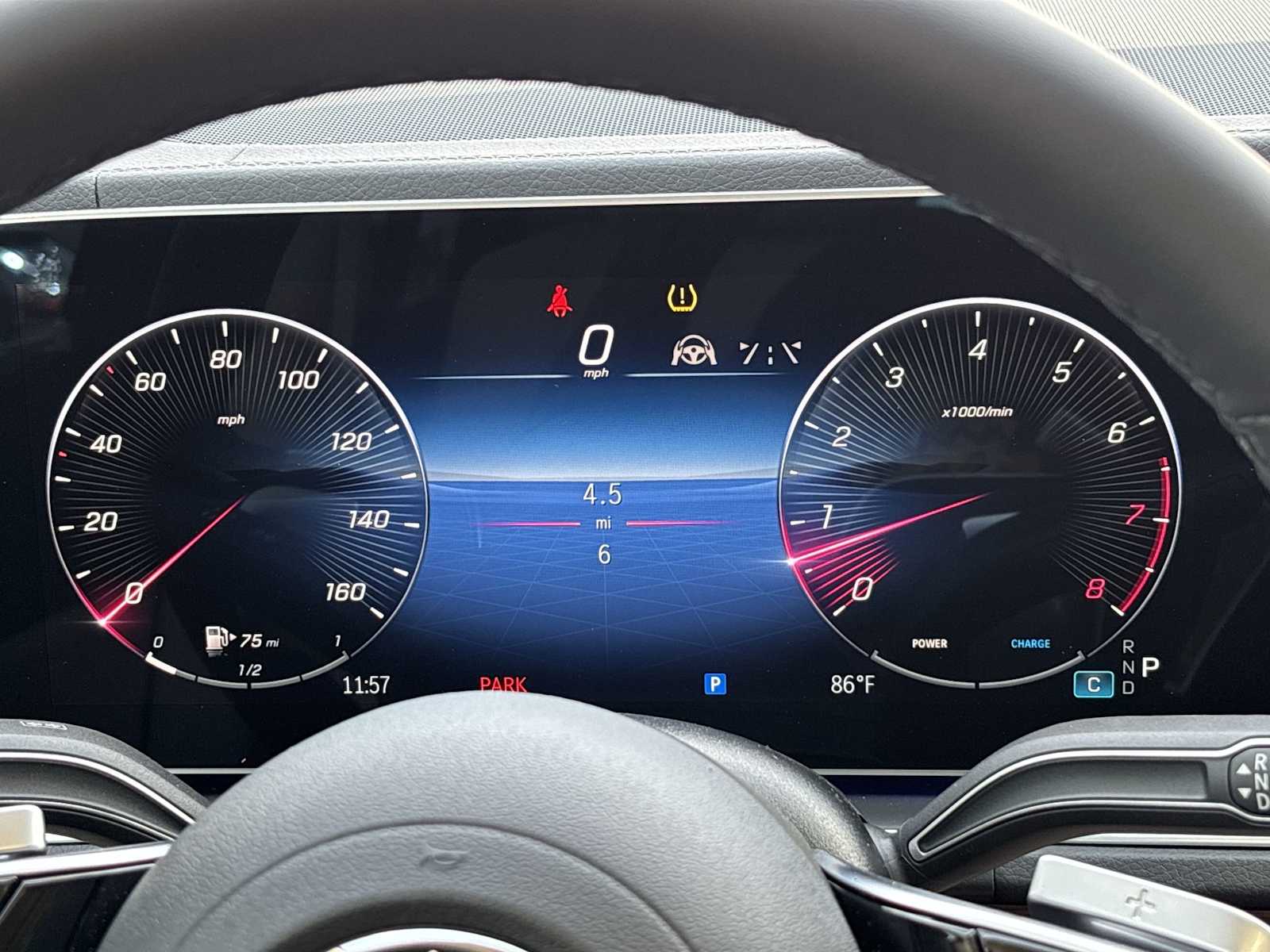 Thumbnail: 2026 Mercedes-Benz GLE - 25