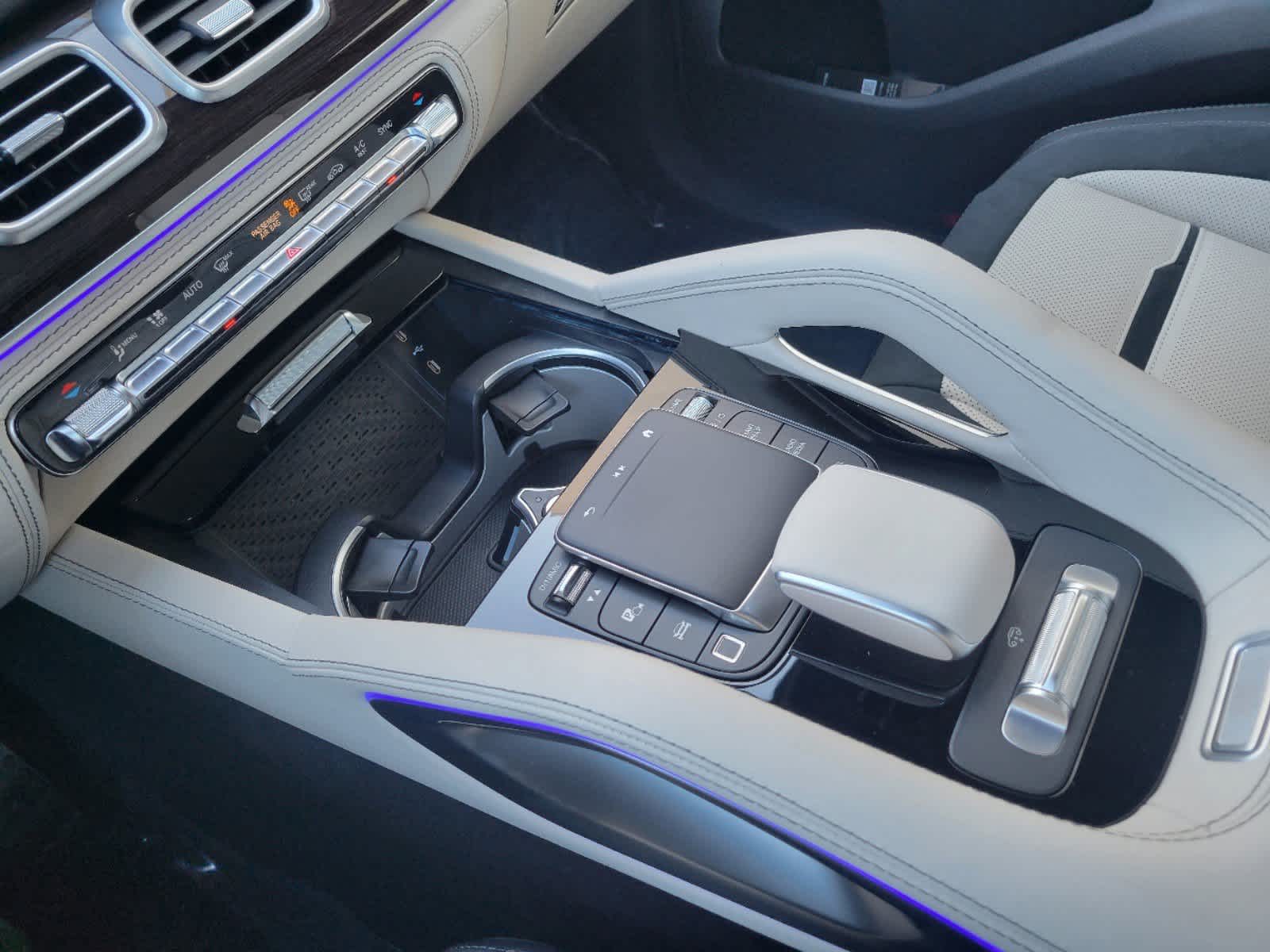 Thumbnail: 2025 Mercedes-Benz GLE - 17