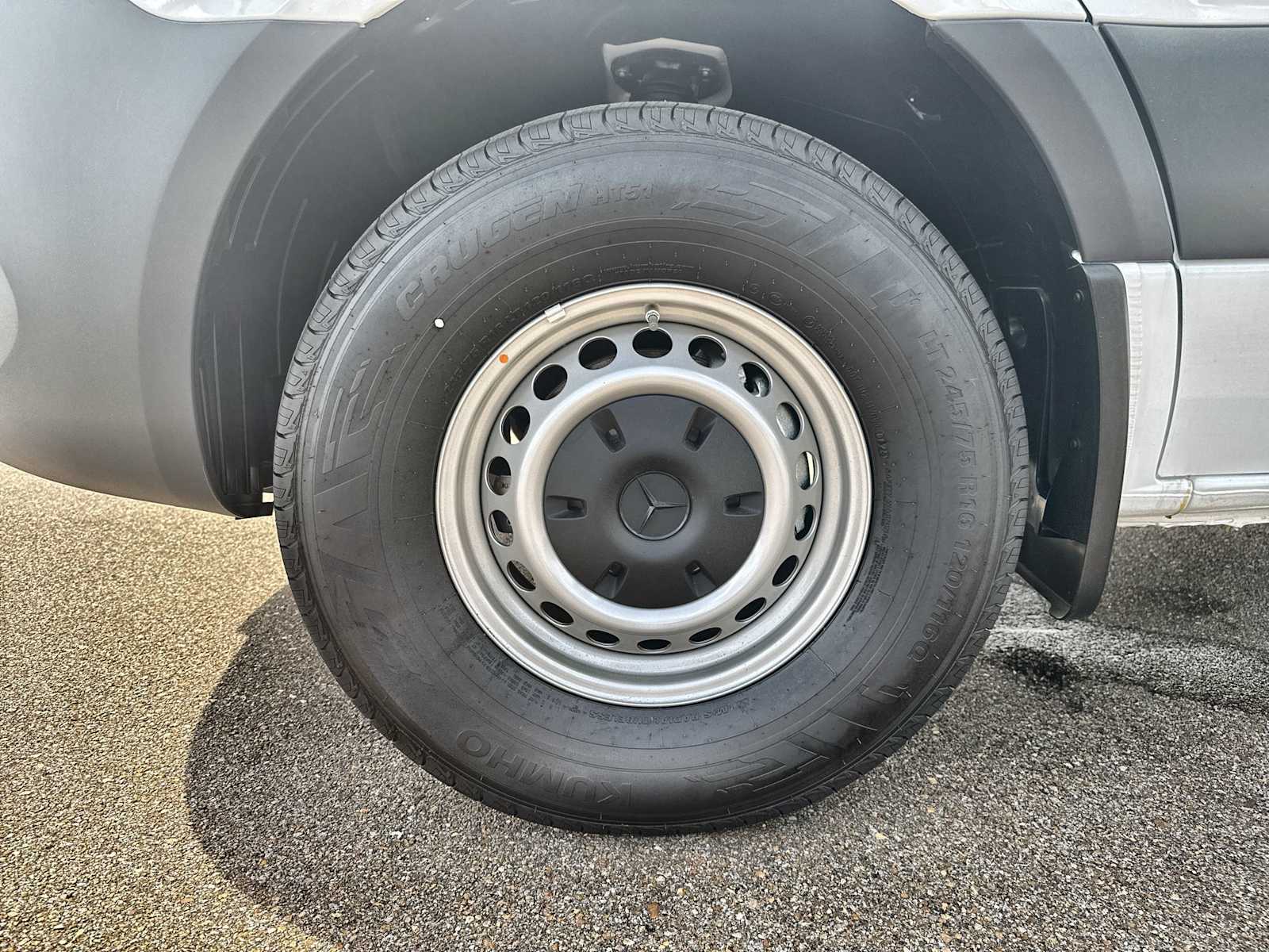 Thumbnail: 2026 Mercedes-Benz Sprinter - 14