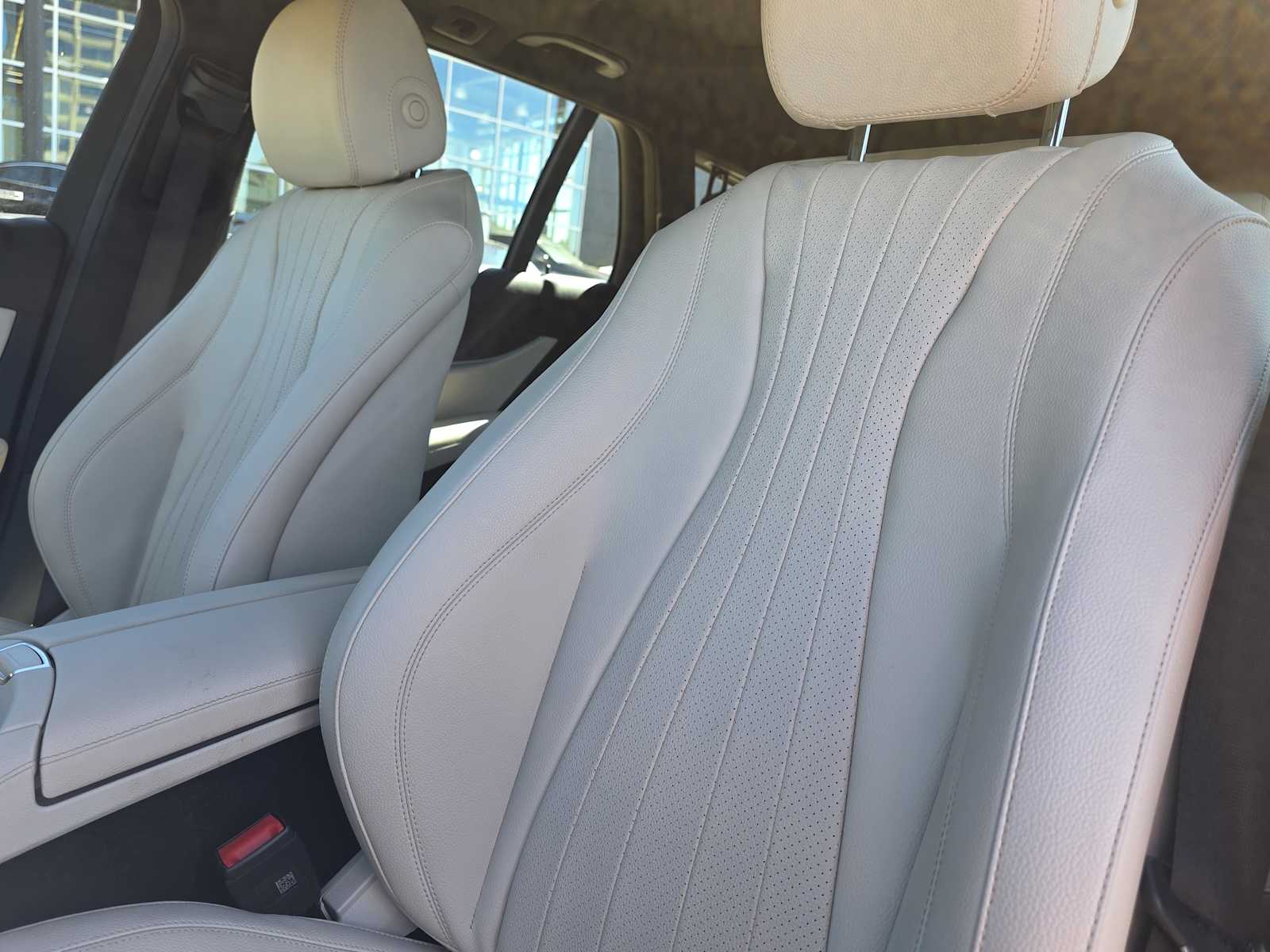 Thumbnail: 2023 Mercedes-Benz E-Class - 14