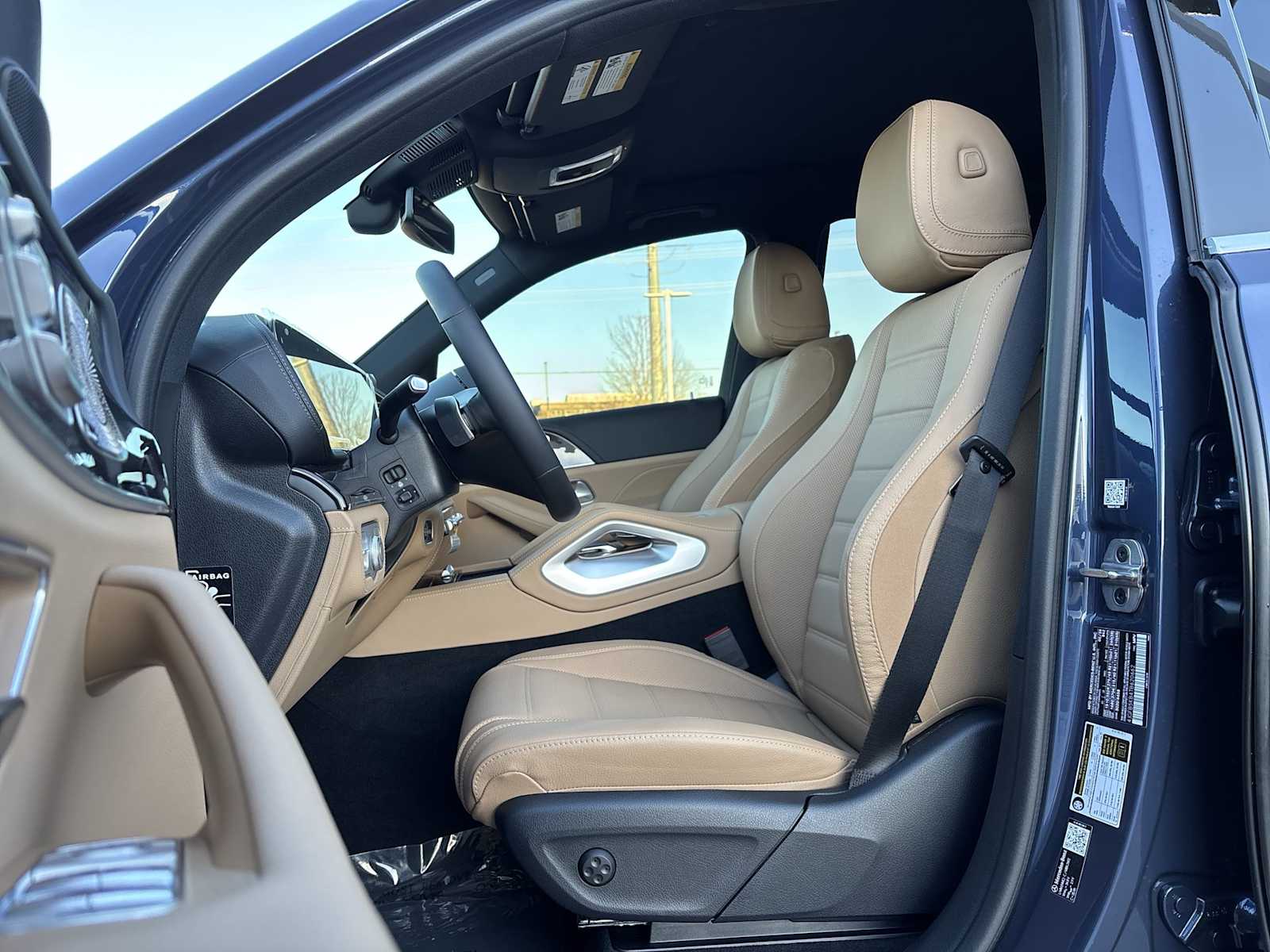 Thumbnail: 2026 Mercedes-Benz GLE - 2