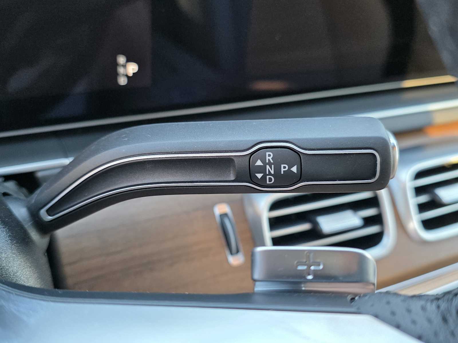 Thumbnail: 2025 Mercedes-Benz GLS - 23