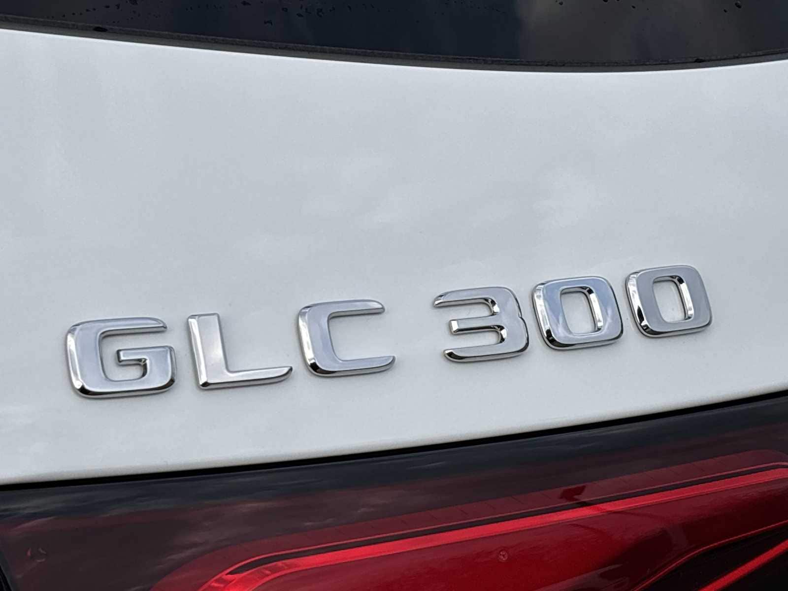 Thumbnail: 2026 Mercedes-Benz GLC - 11