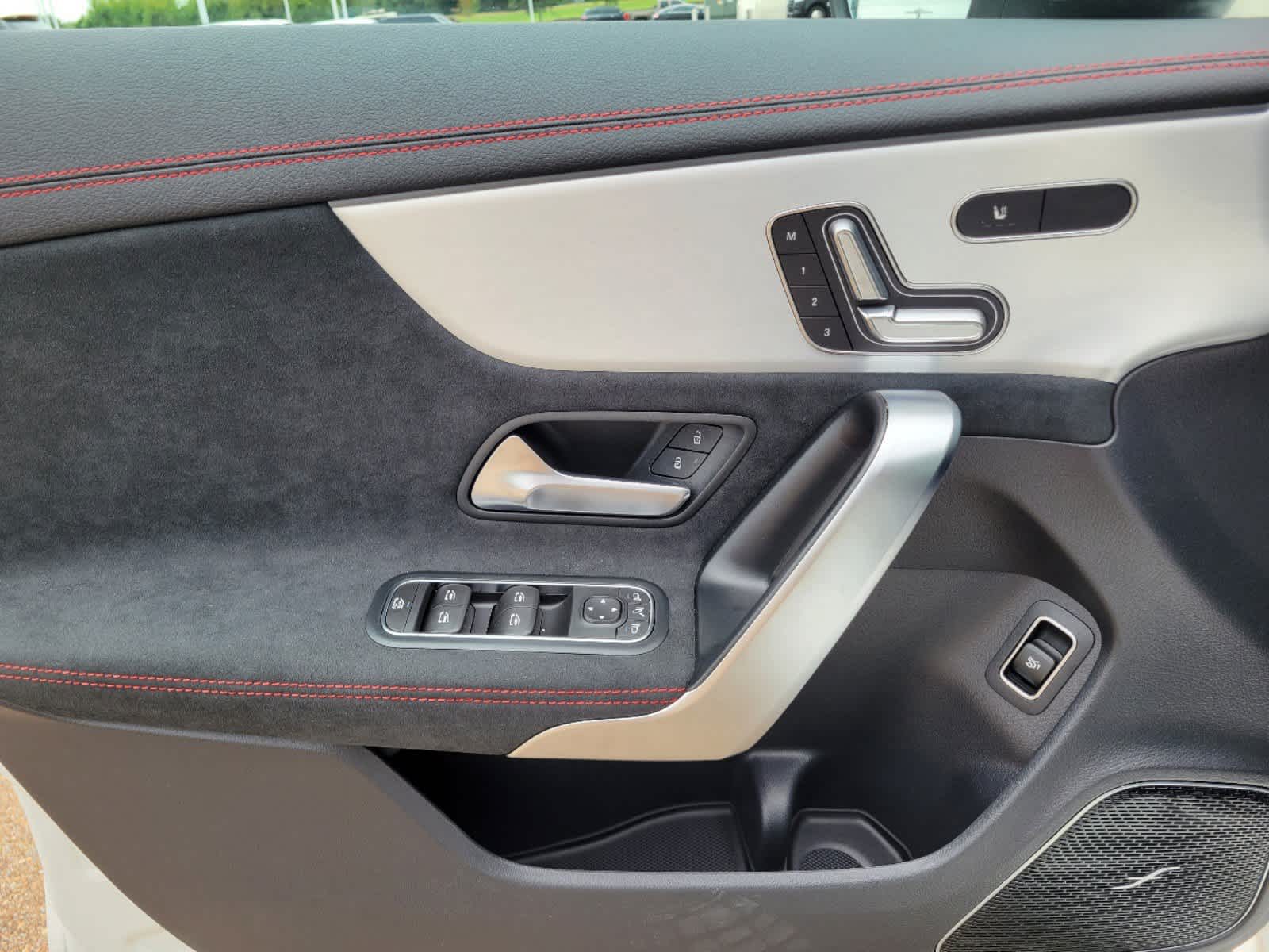 Thumbnail: 2025 Mercedes-Benz CLA - 12