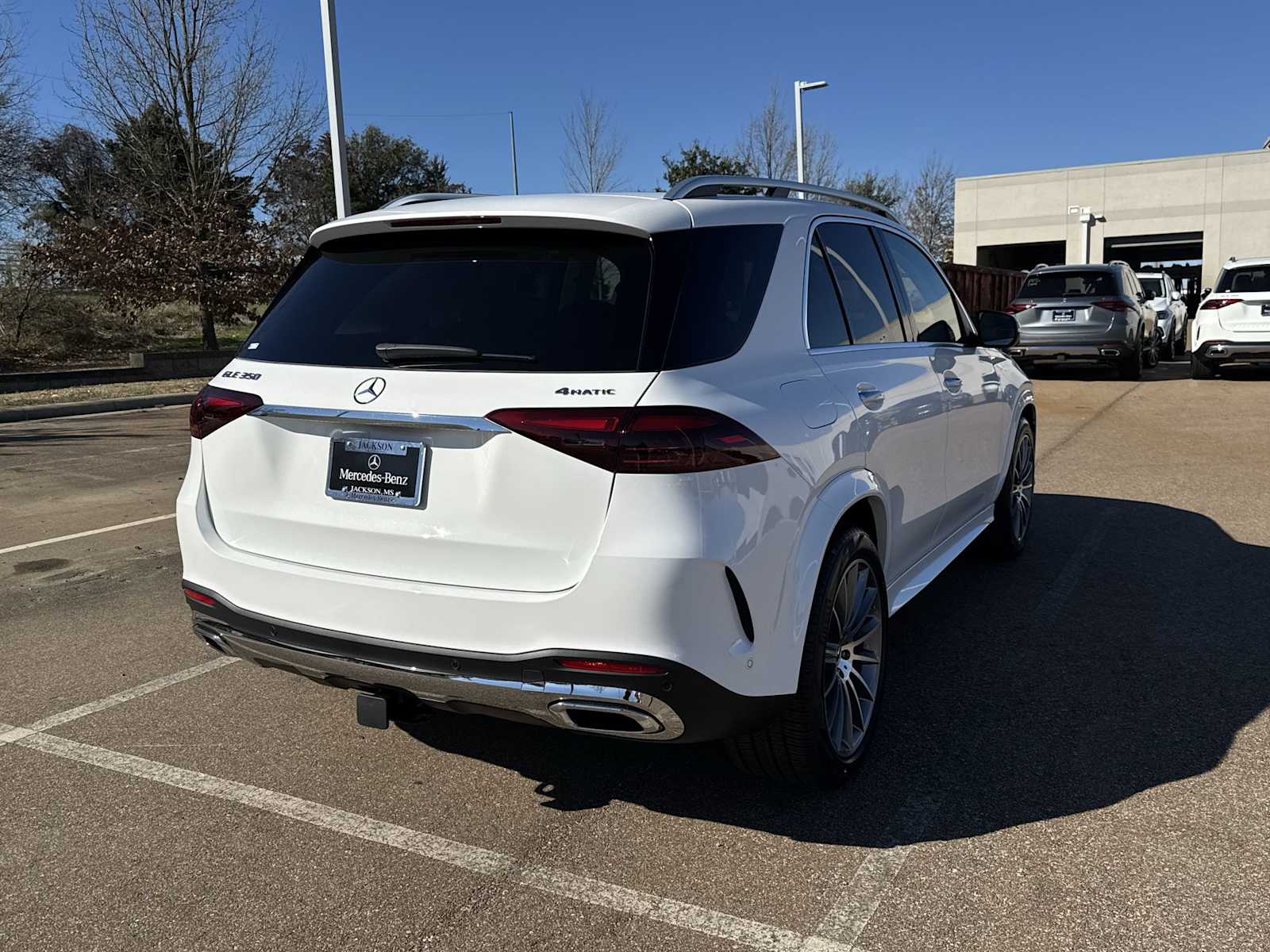 Thumbnail: 2026 Mercedes-Benz GLE - 6