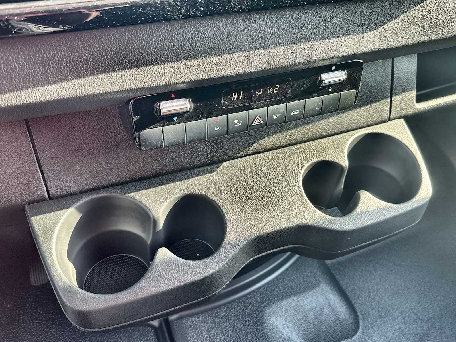 Thumbnail: 2026 Mercedes-Benz Sprinter - 20