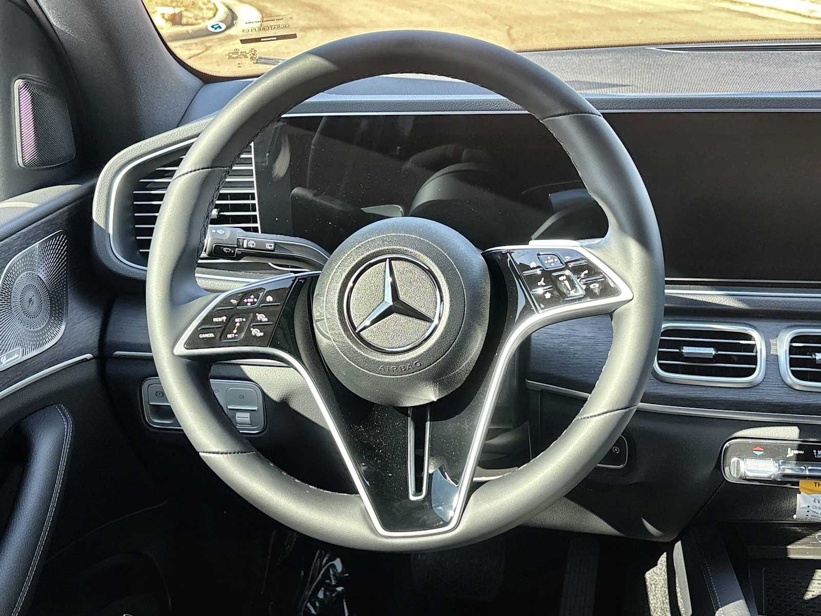 Thumbnail: 2026 Mercedes-Benz GLE - 20