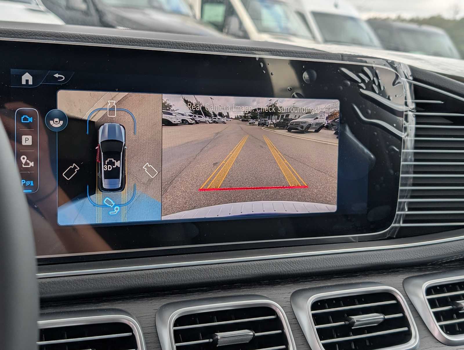 Thumbnail: 2026 Mercedes-Benz GLE - 12