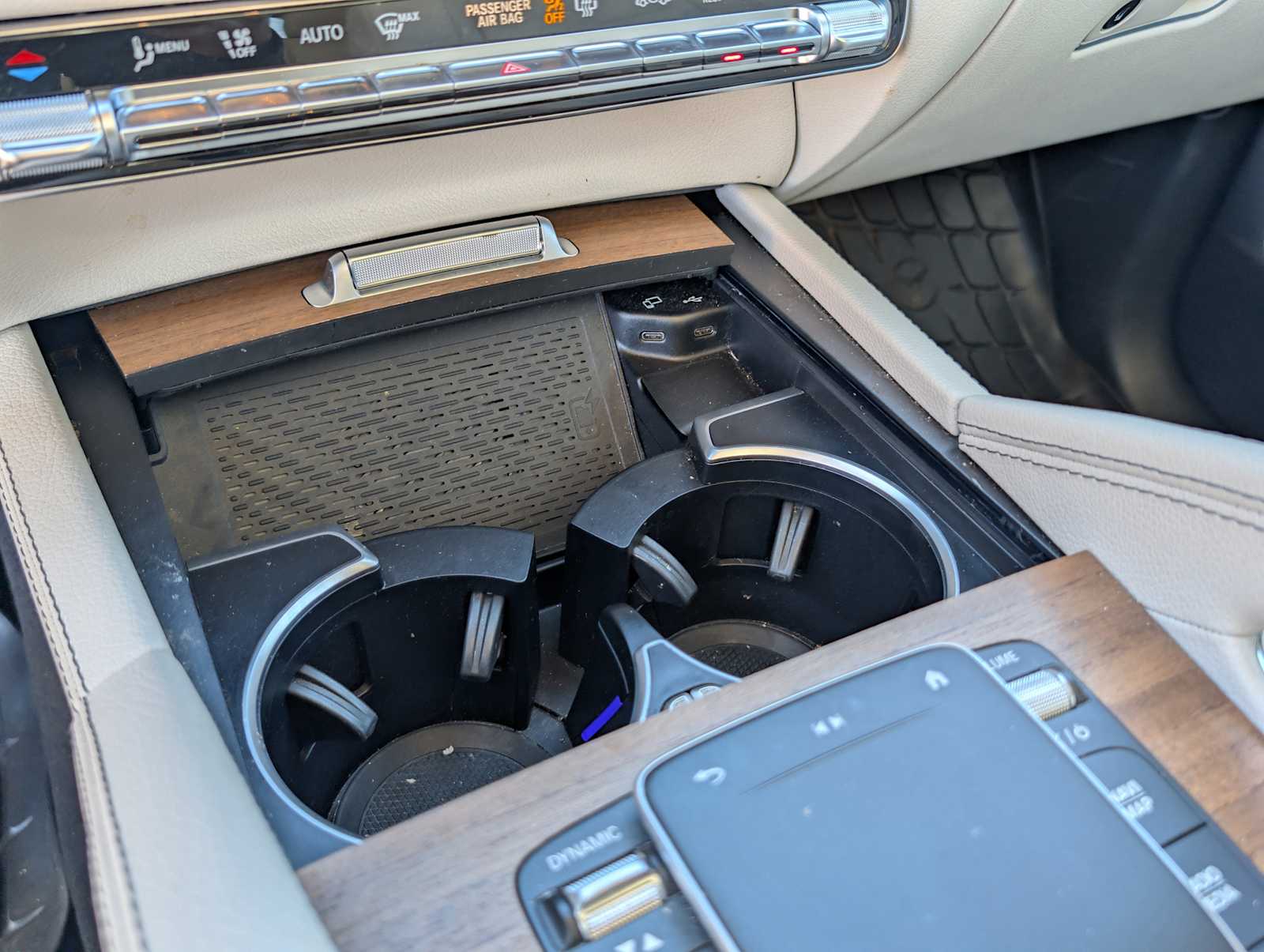 Thumbnail: 2023 Mercedes-Benz GLE - 15