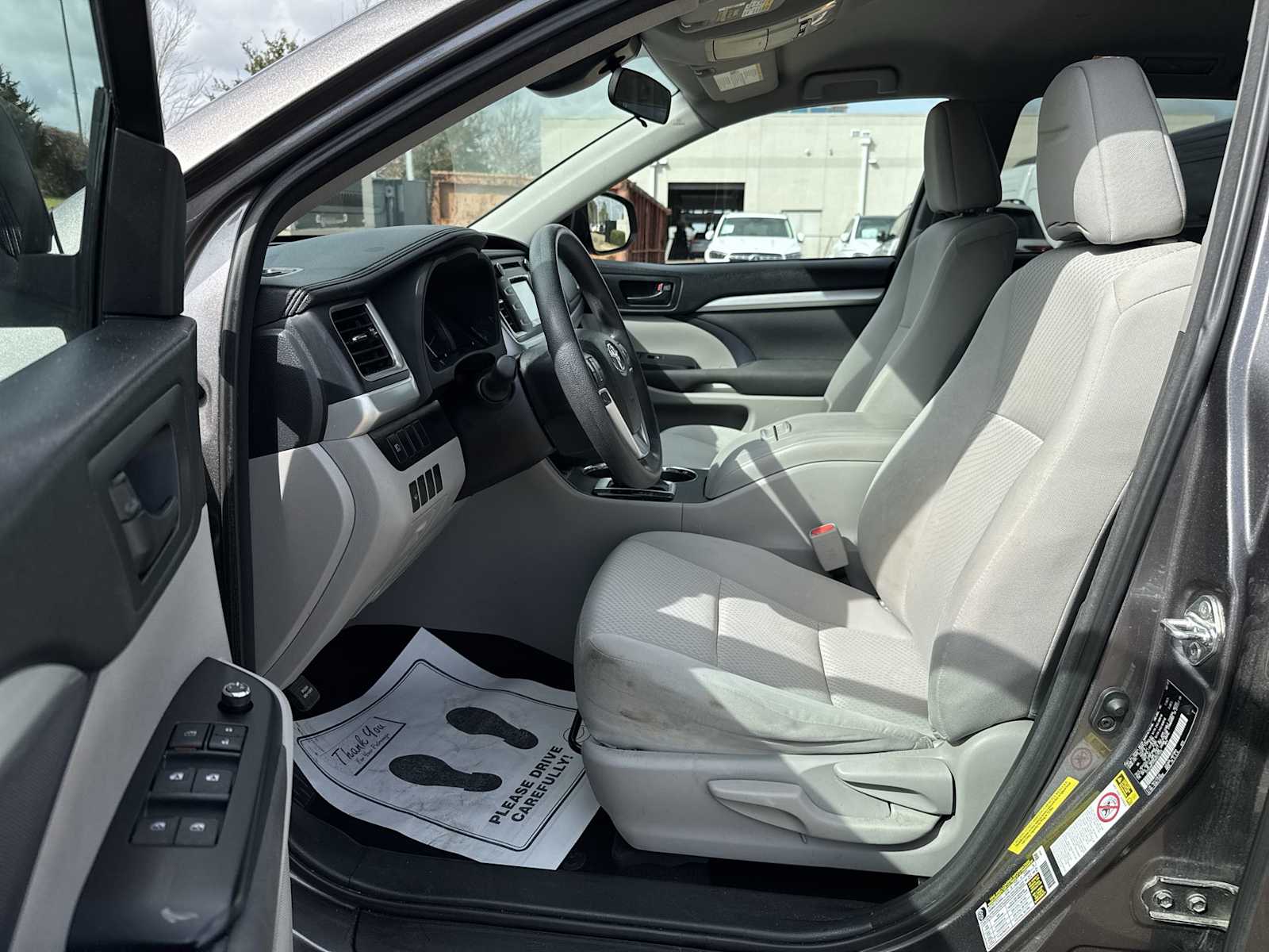 Thumbnail: 2017 Toyota Highlander - 2