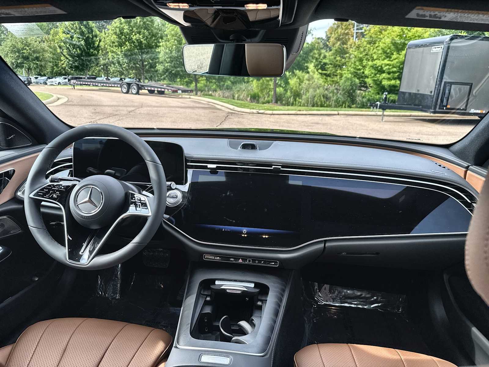 Thumbnail: 2026 Mercedes-Benz E-Class - 20