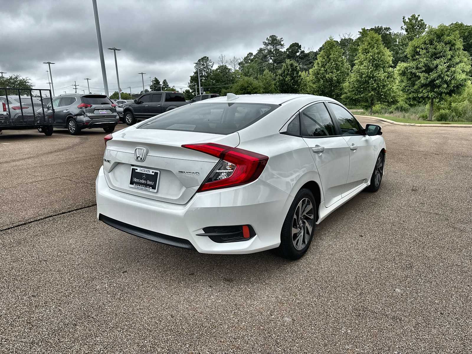 Thumbnail: 2017 Honda Civic - 8