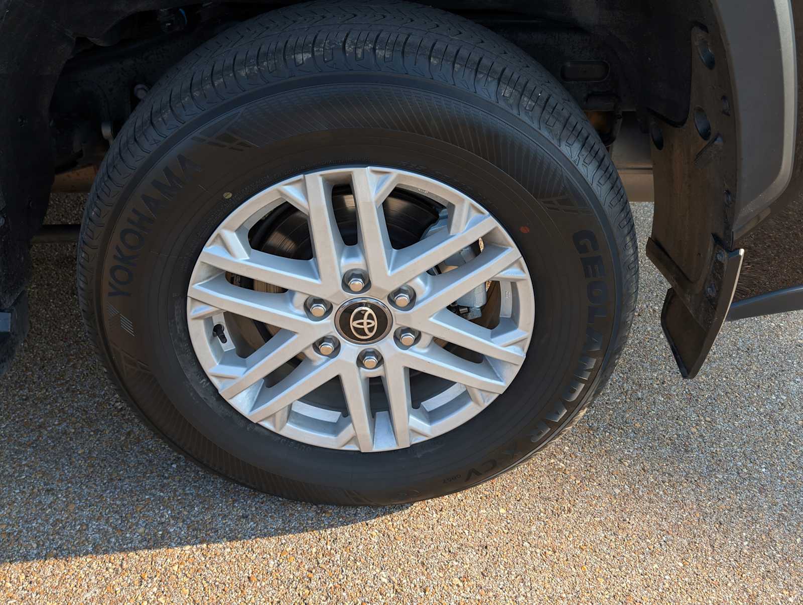 Thumbnail: 2025 Toyota Sequoia - 27