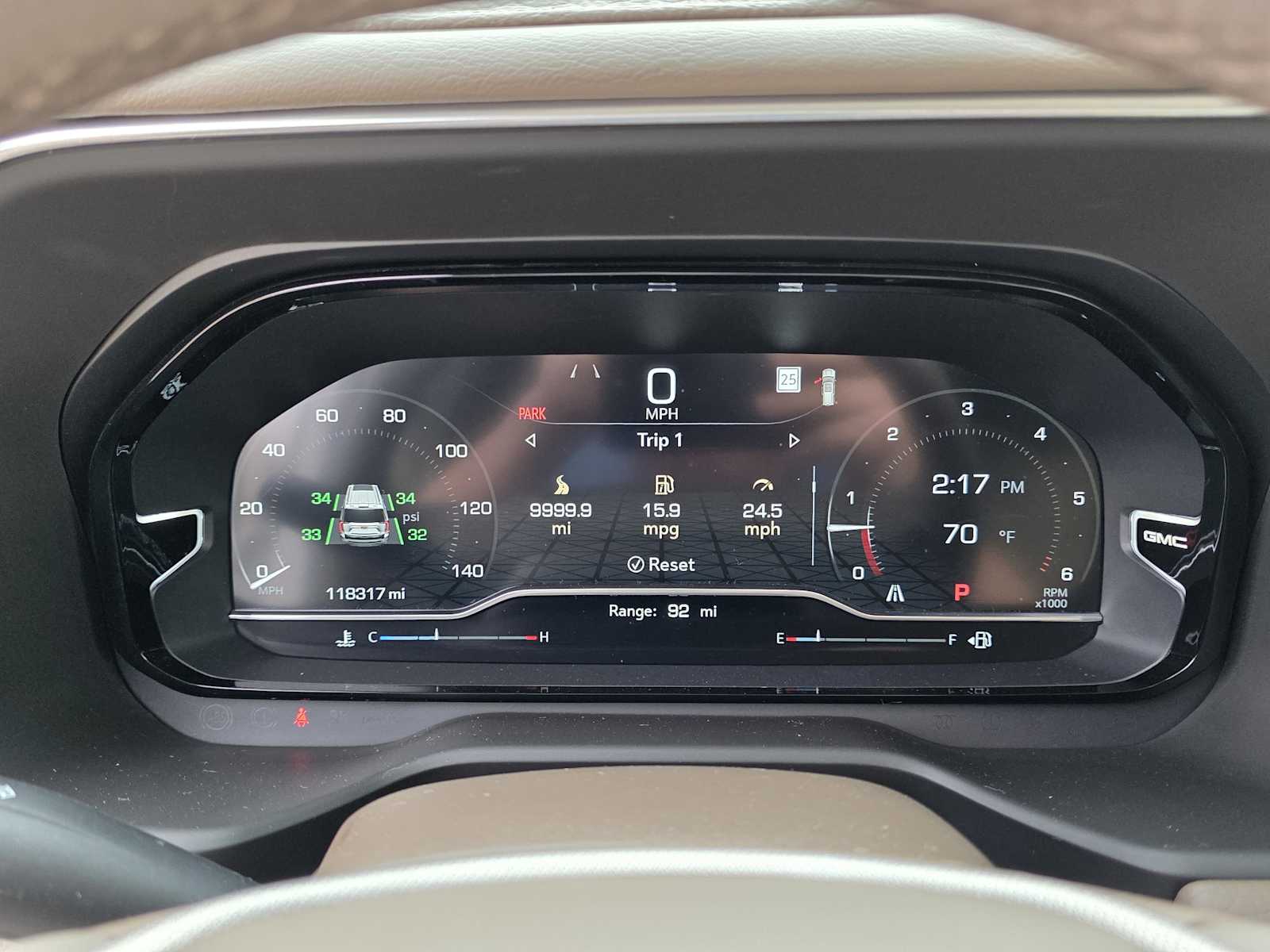 Thumbnail: 2022 GMC Yukon XL - 12