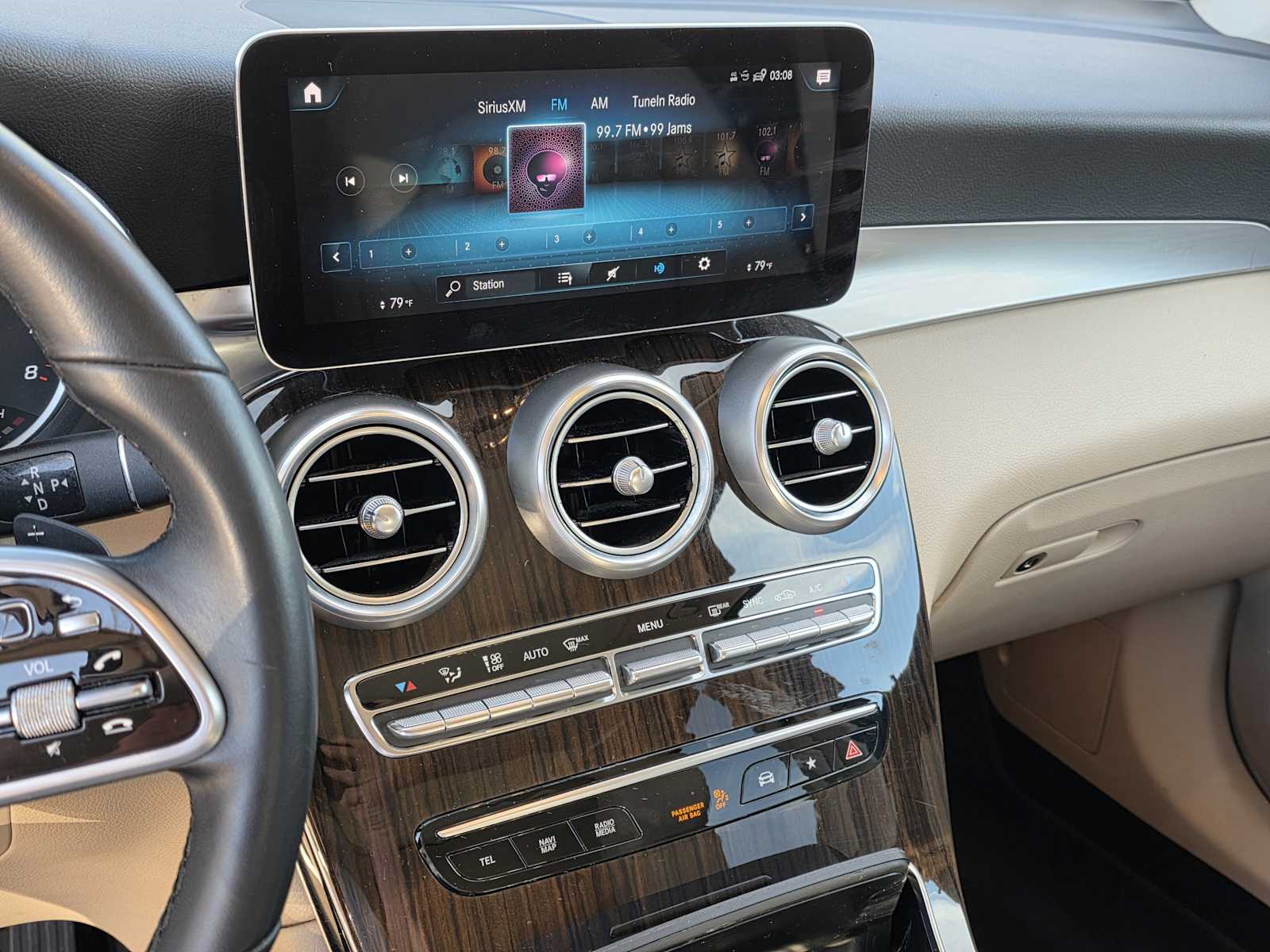 Thumbnail: 2022 Mercedes-Benz GLC - 8